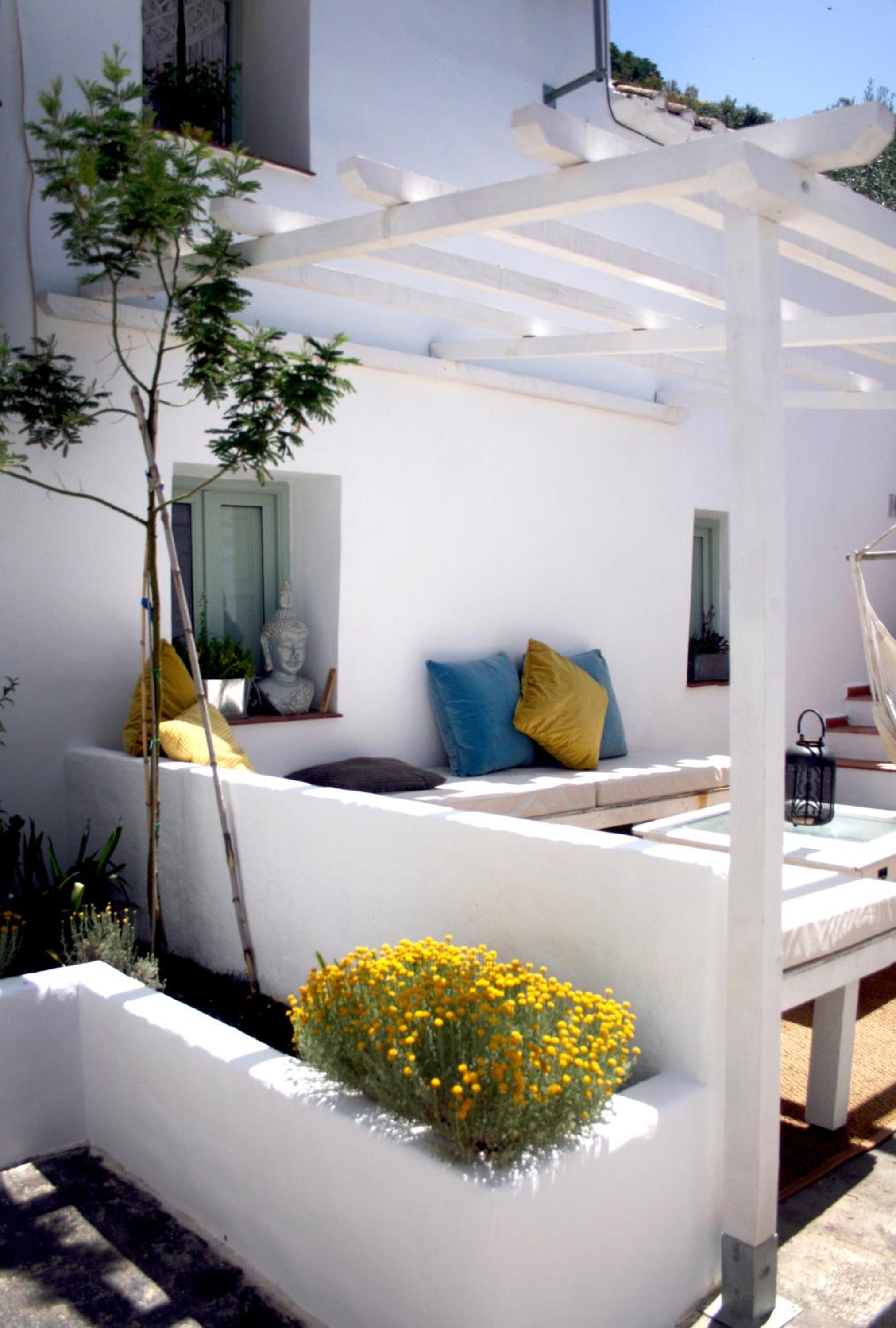 La Pluma view 3