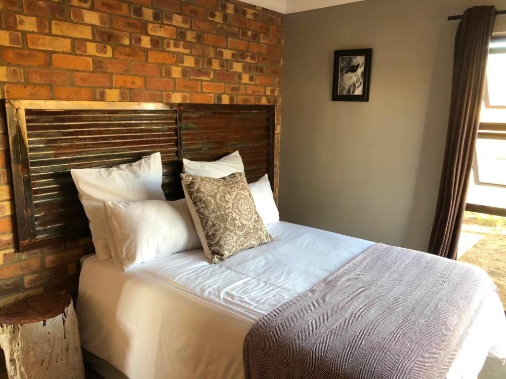 Rondebosch Eco Cottages view 5