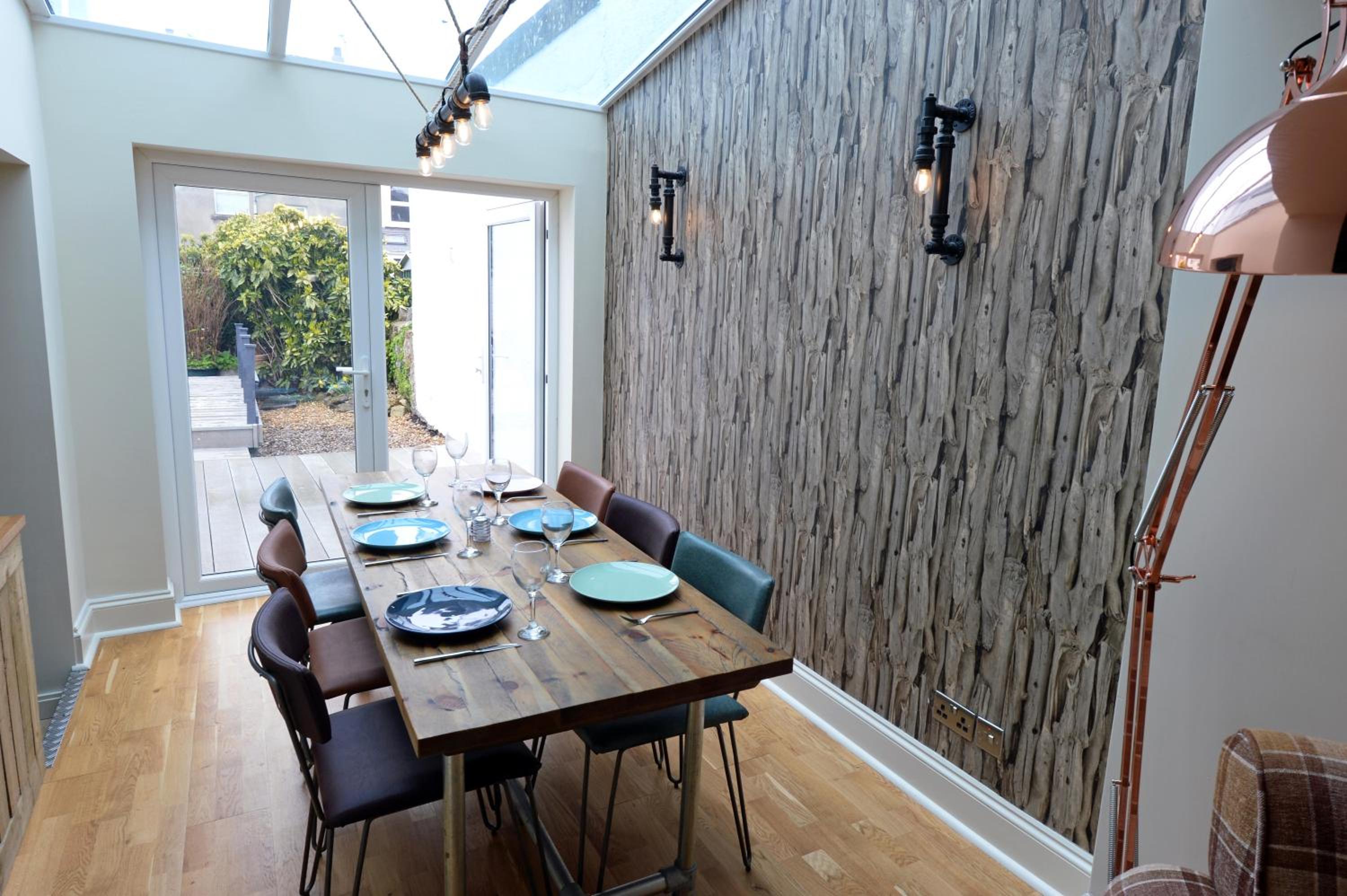 8 Culver Park - Close to Beach and Town Centre view 5