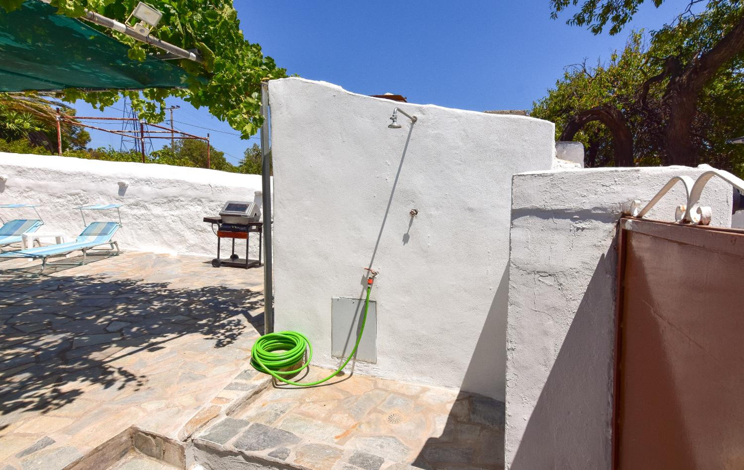 Casa La Perla - Lachania view 3