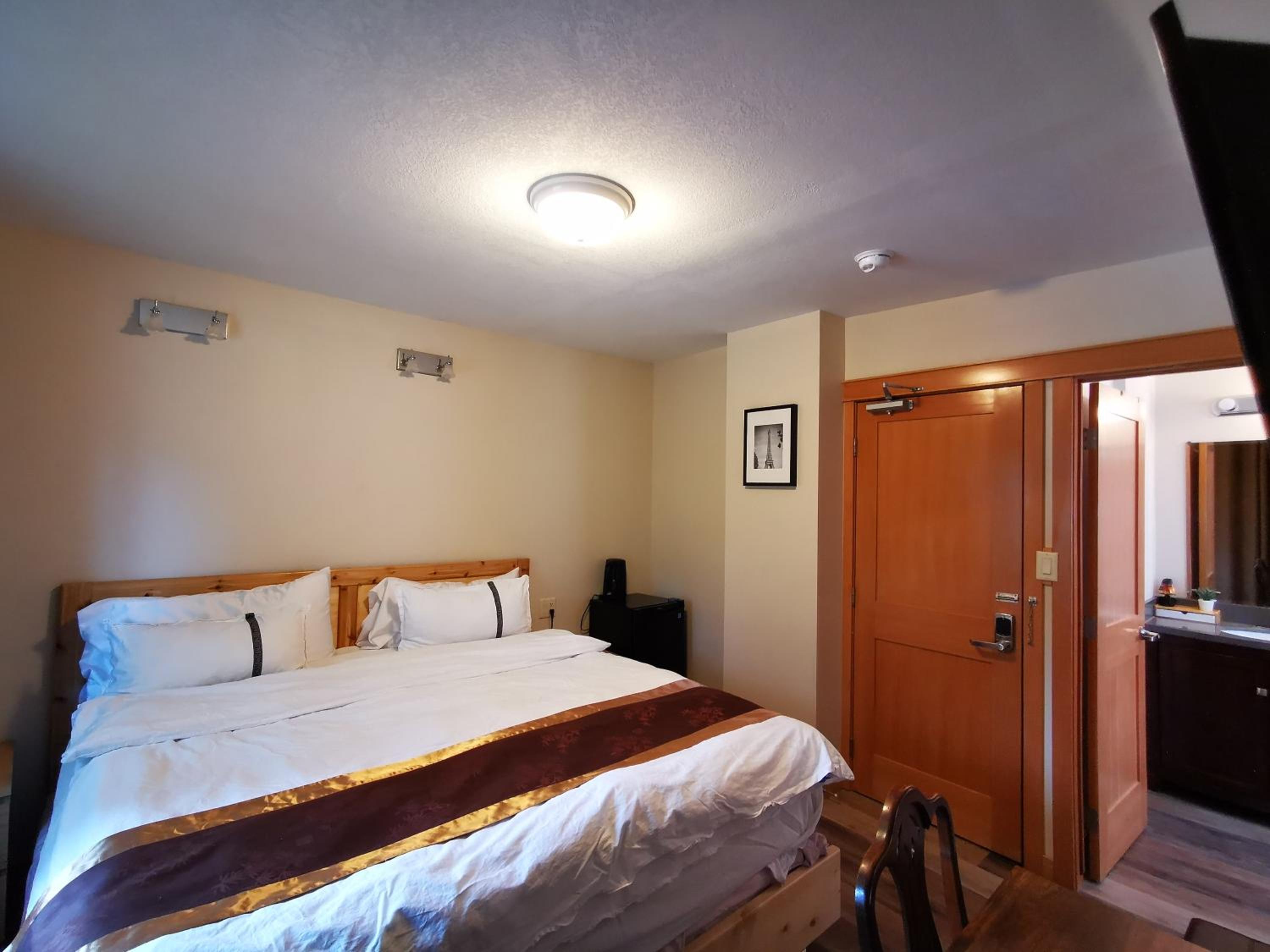 Riverfront Estate Bed&Breakfast Banff
