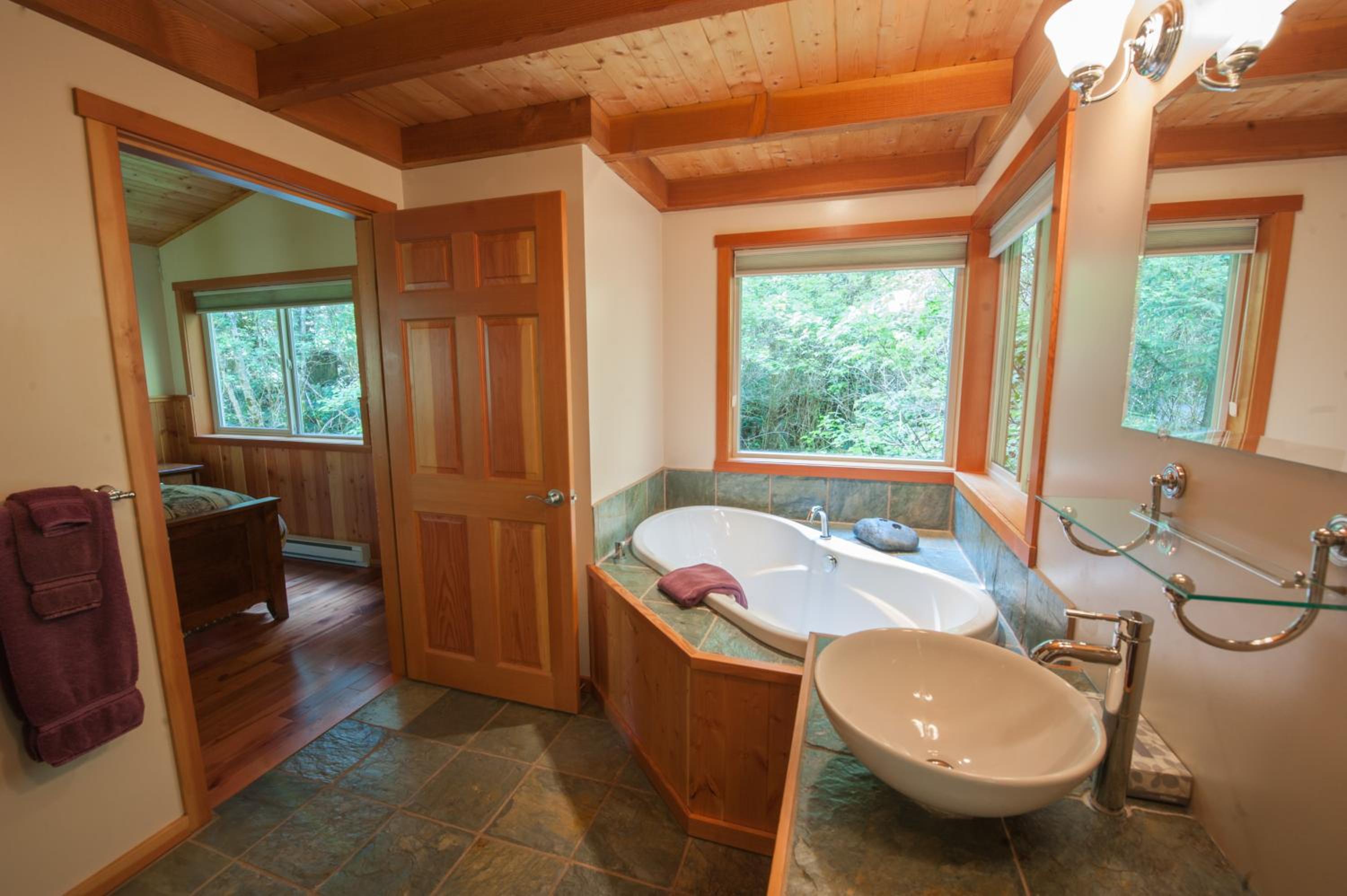 Evergreen Forest Cabins
