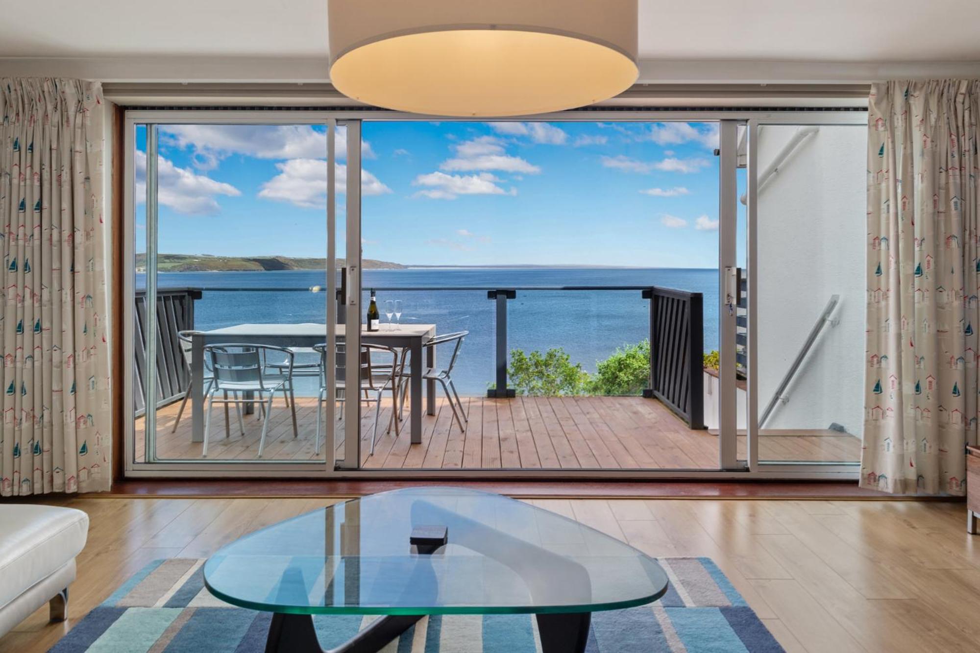 Cystanog Fach - Spectacular Sea Views, Balcony and Terrace, Parking view 2