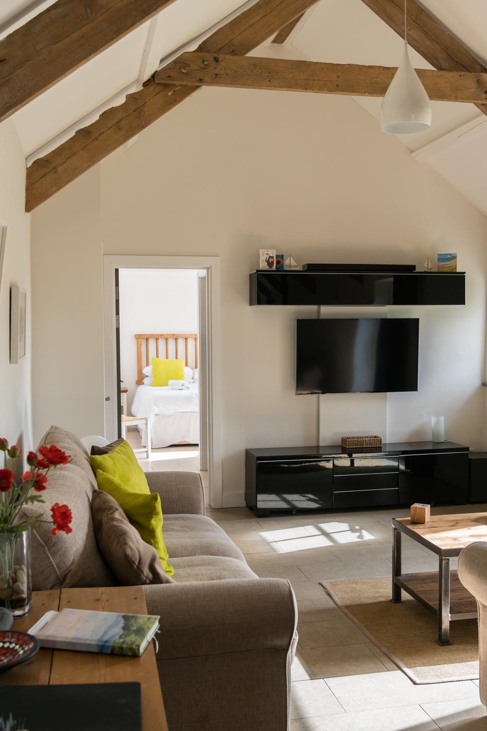 The Dairy - Luxury Cottage, Hot Tub and Summer House, Countryside Views, Pet Friendly view 2