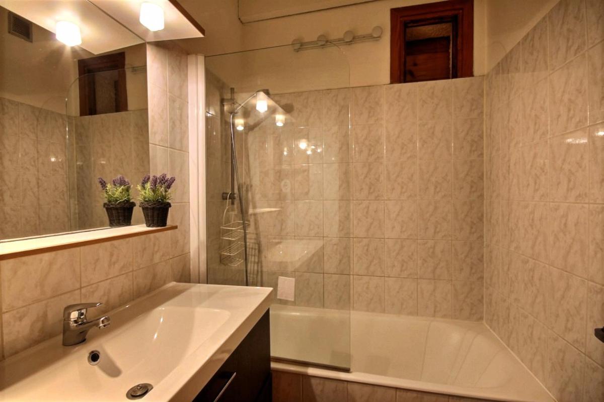Appartement à 600m des remontées mécaniques, centre Morzine, chalet les Joux