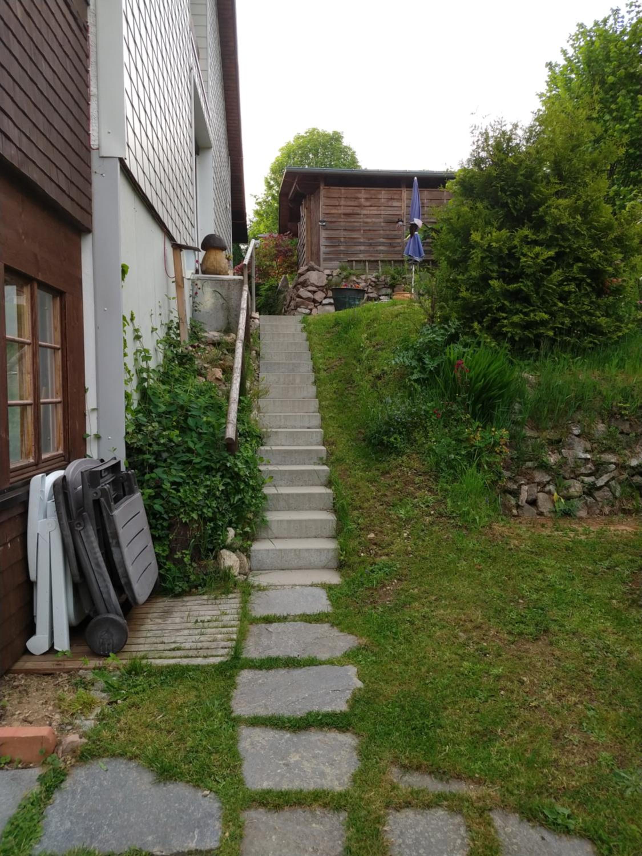 Photo 33