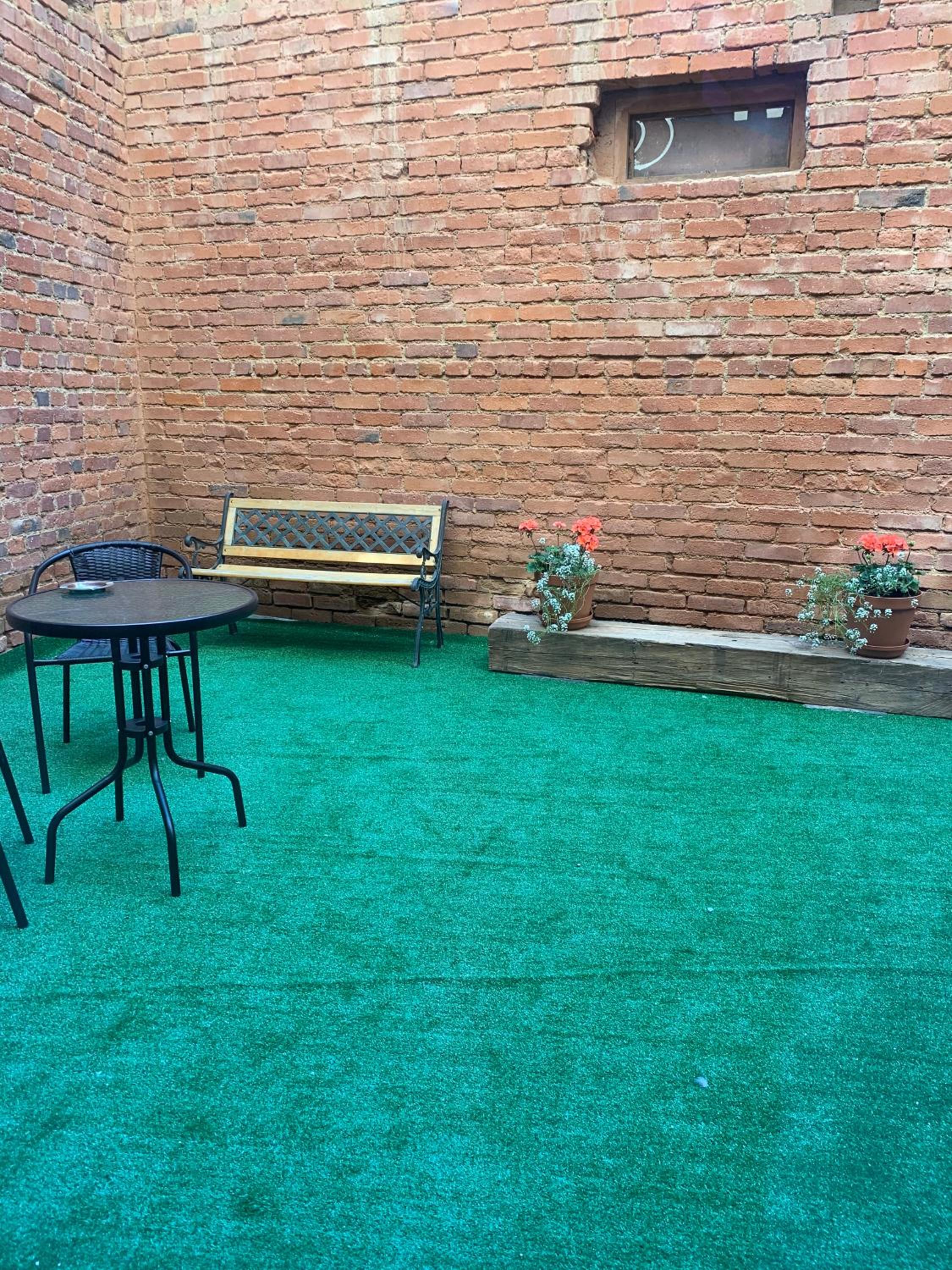 Photo 19