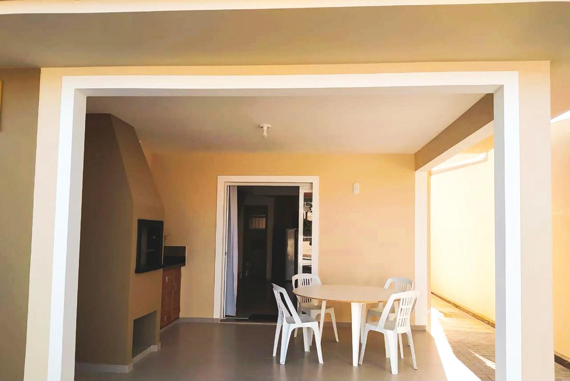 Casa na praia em SC com Wi-Fi e churrasqueira