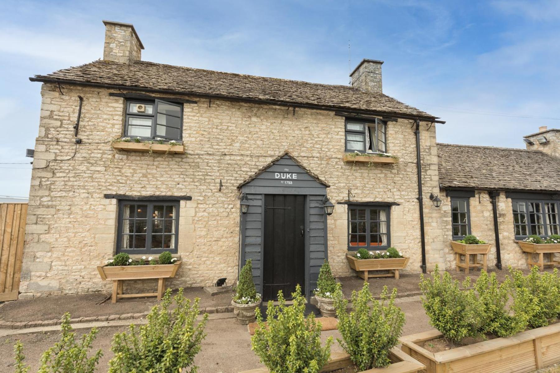 Hotel Duke Of Marlborough - Image 1