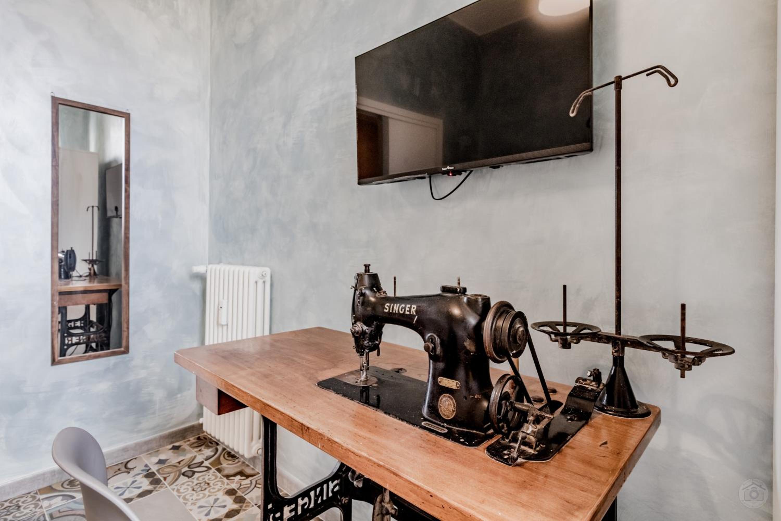 Roma House Piramide