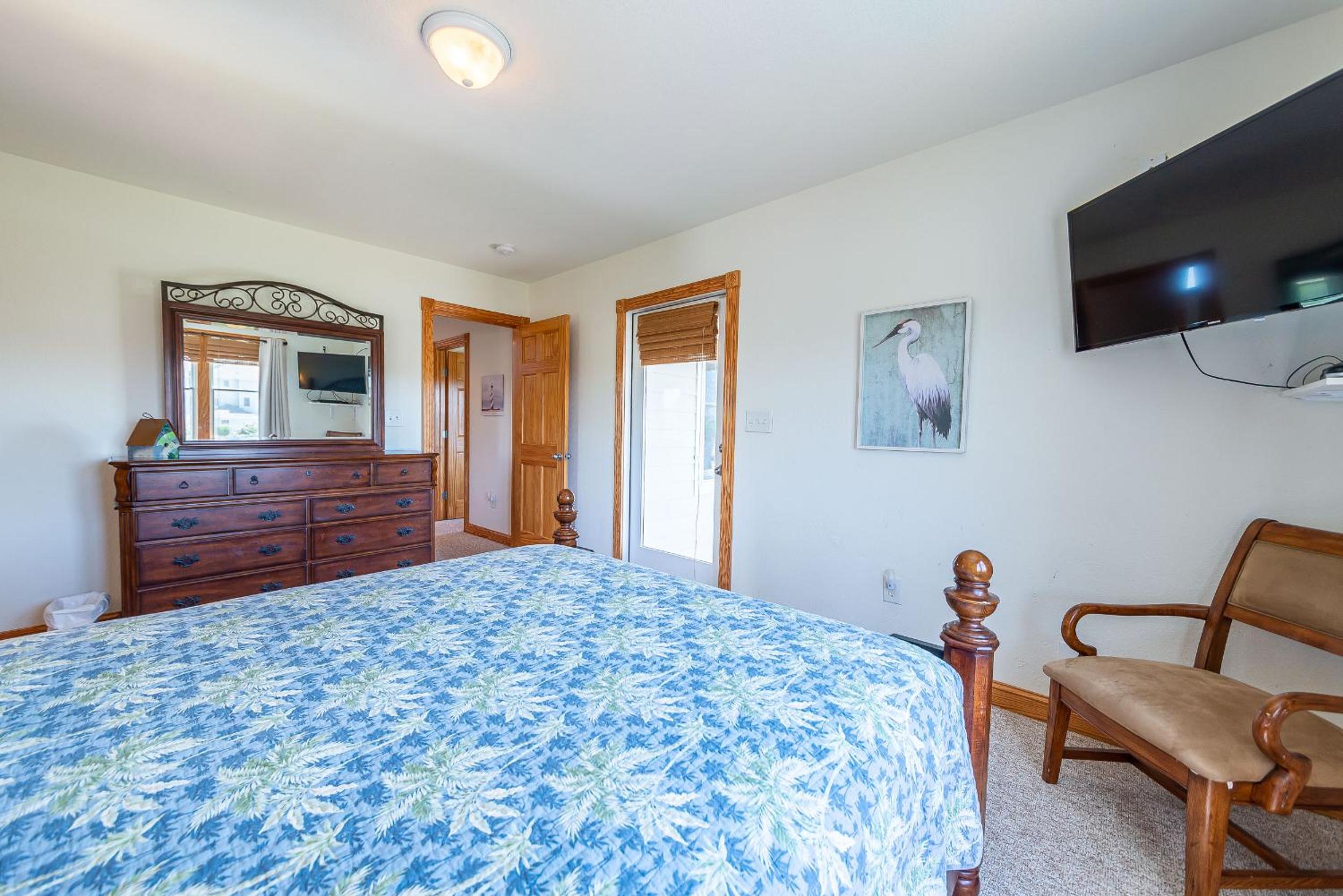 Puppy Love - Corolla, Villages at Ocean Hill, Pool, Hot Tub, Nearby Amenities, Lighthouse, Pets OK
