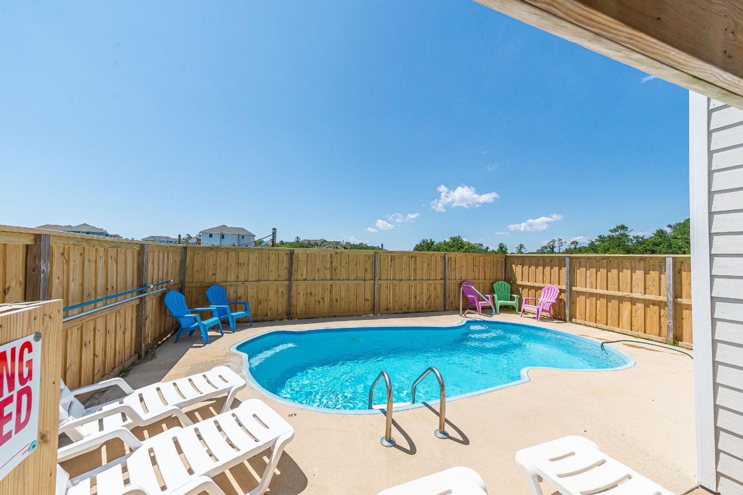 Puppy Love - Corolla, Villages at Ocean Hill, Pool, Hot Tub, Nearby Amenities, Lighthouse, Pets OK