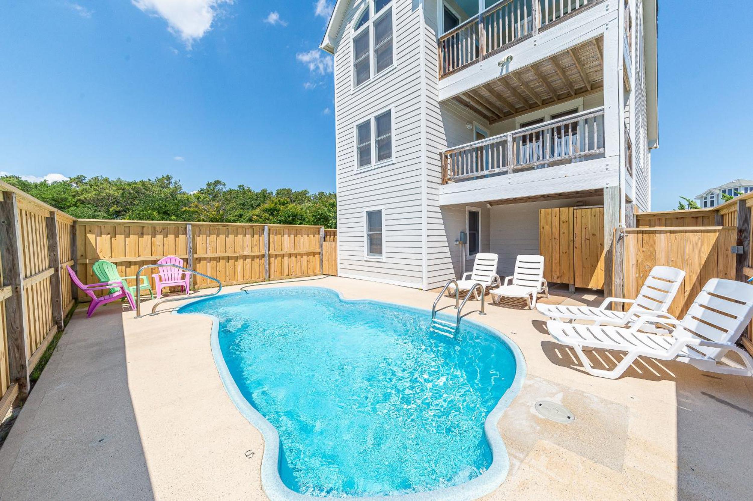Puppy Love - Corolla, Villages at Ocean Hill, Pool, Hot Tub, Nearby Amenities, Lighthouse, Pets OK
