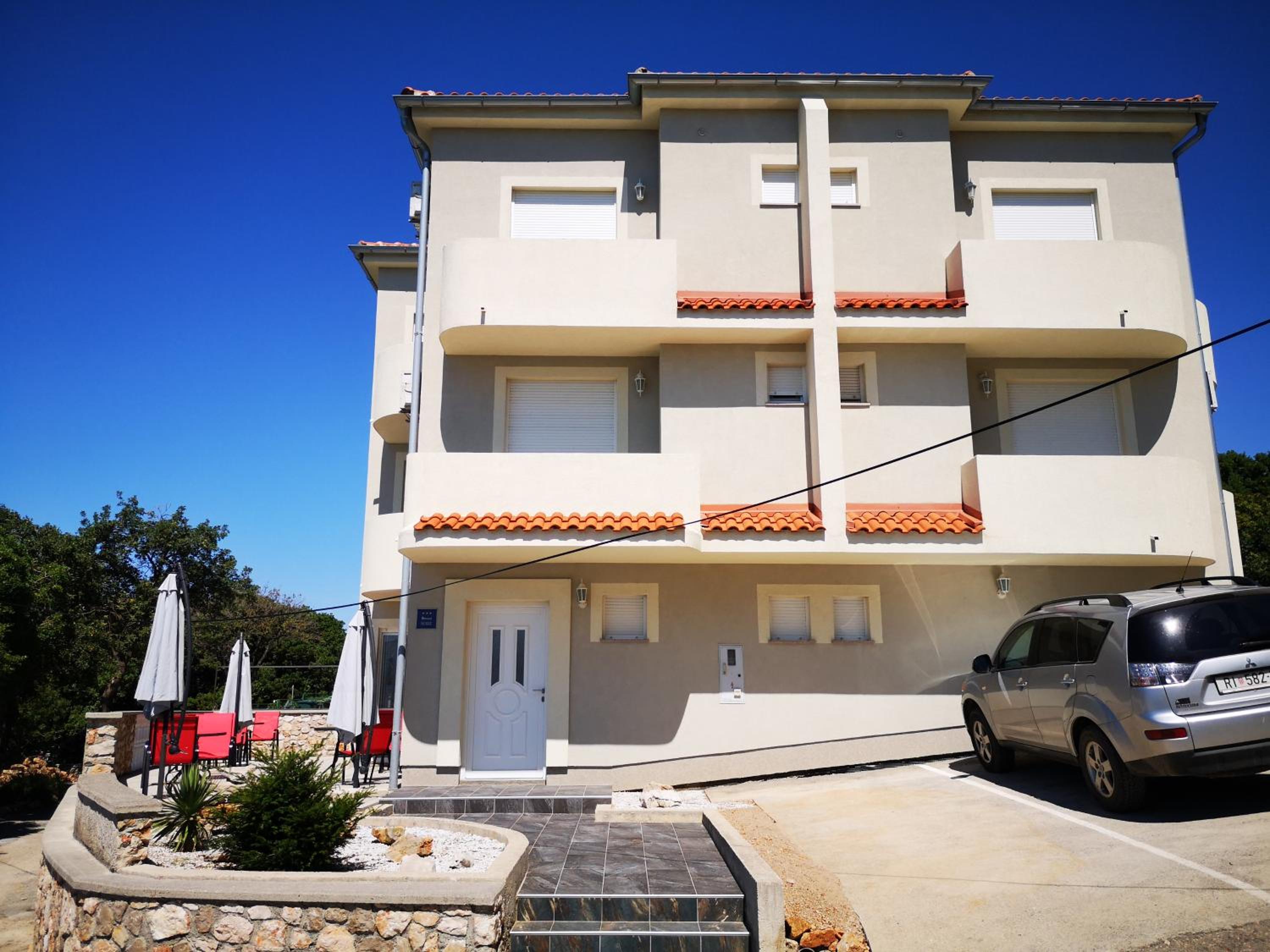 Villa Kanata view 2
