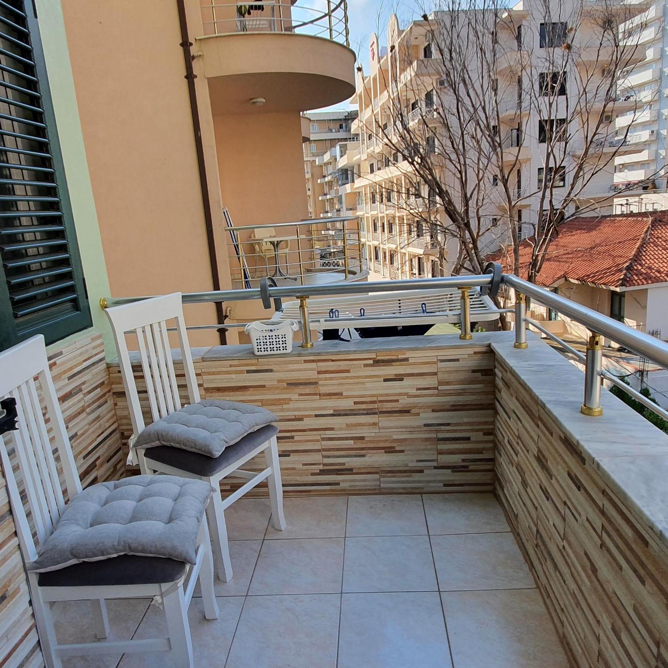 Sunset Apartment photo 5