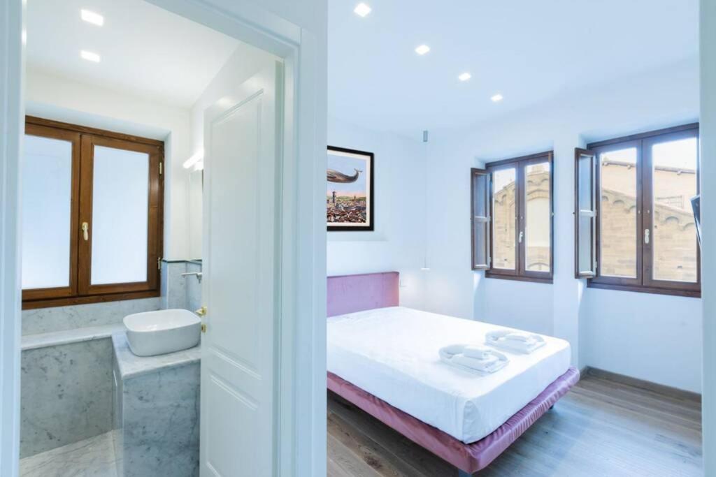 Ponte Vecchio Luxury Flat