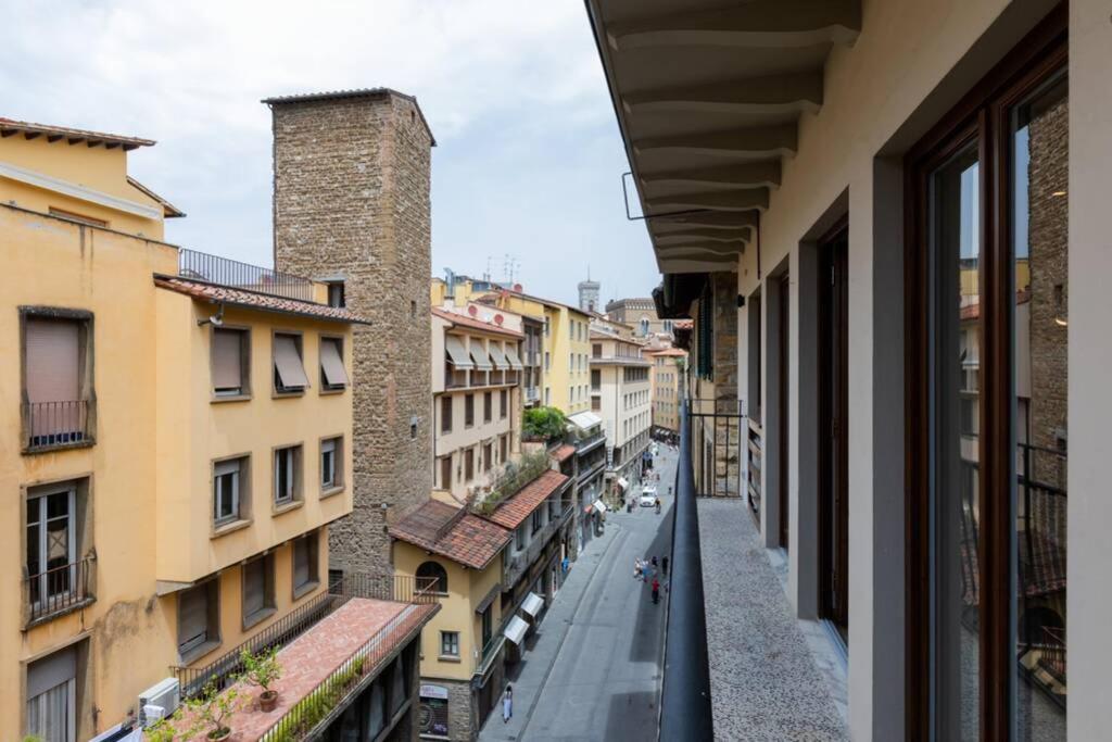 Ponte Vecchio Luxury Flat