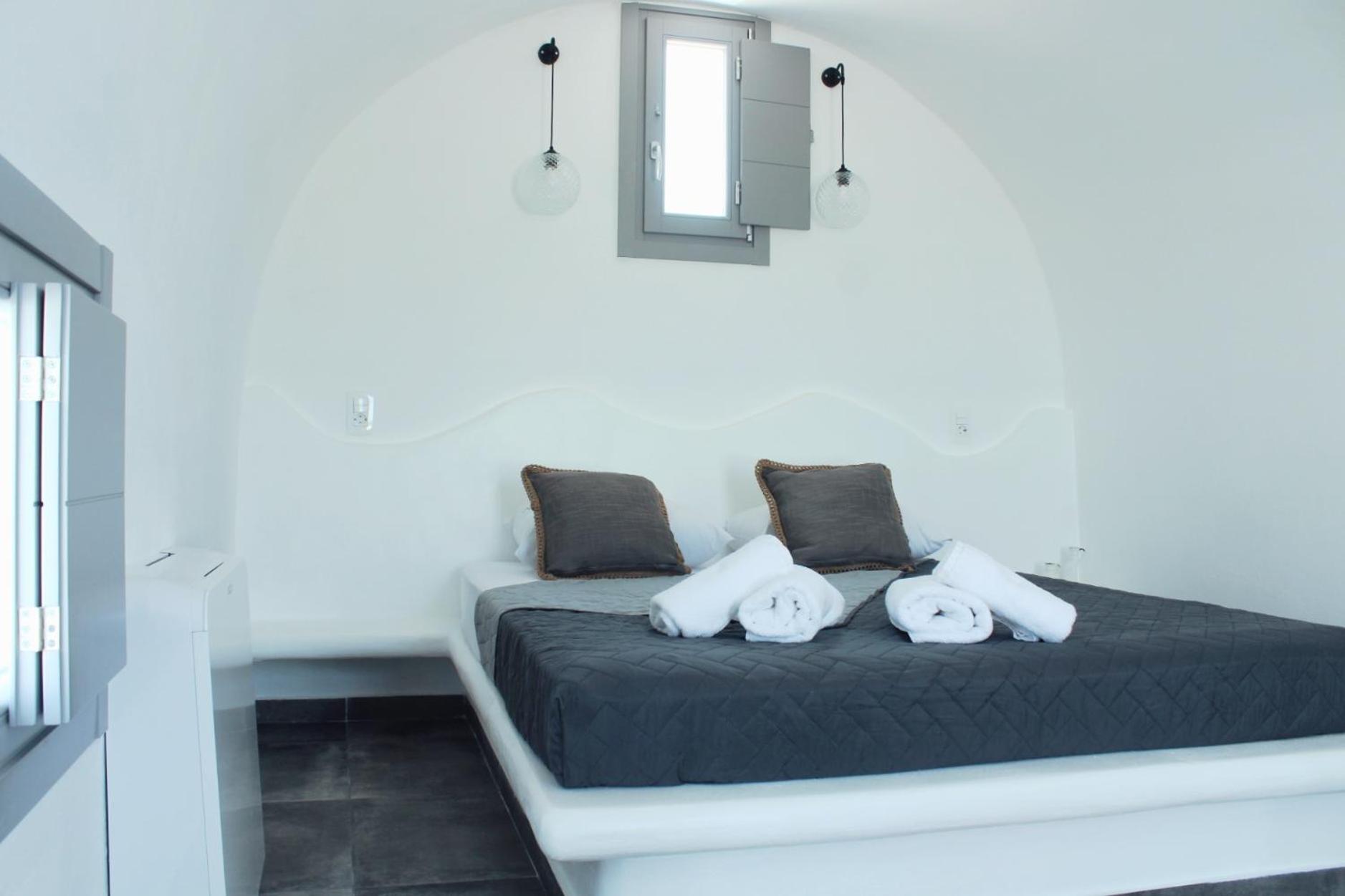 Aeron Suites