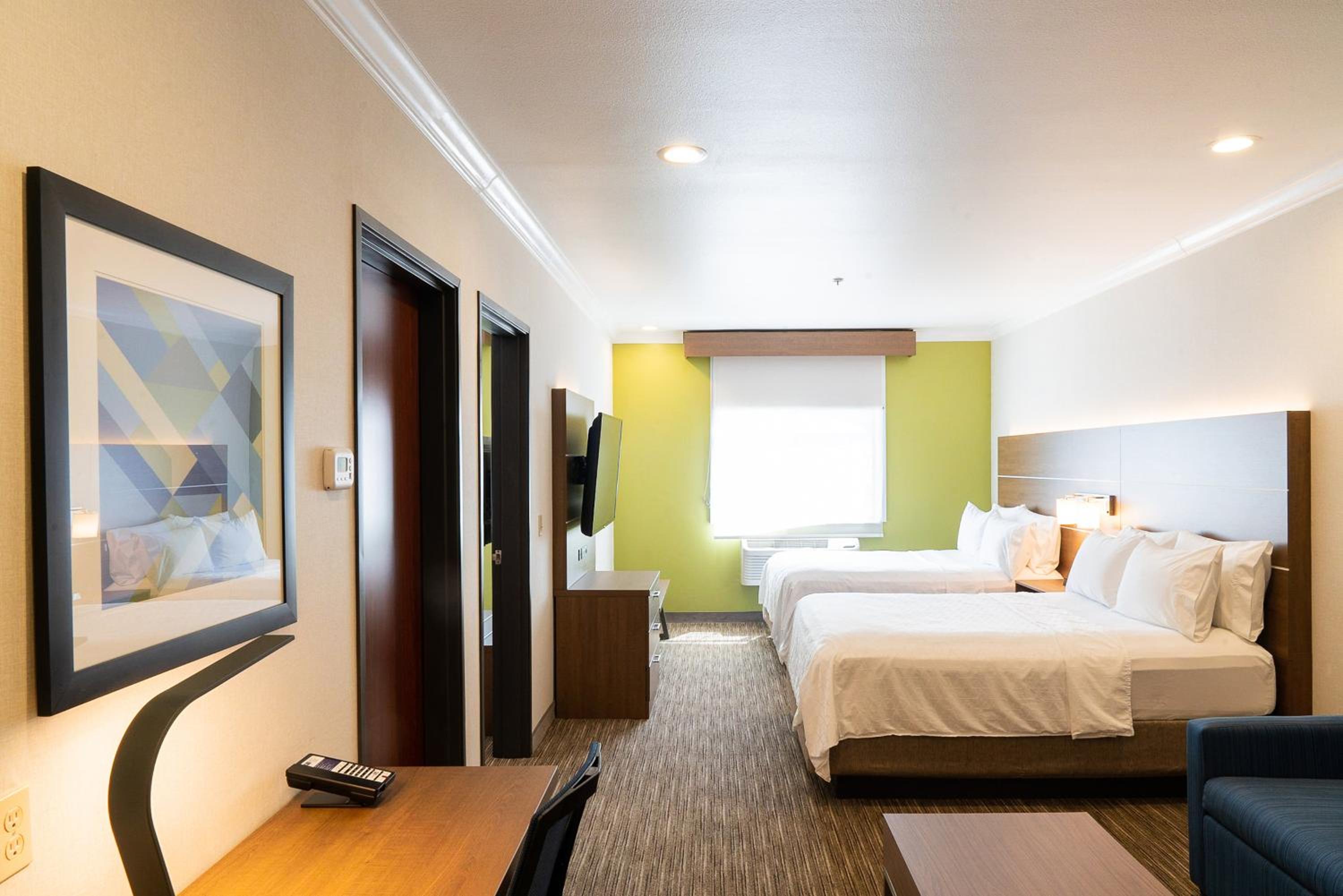Holiday Inn Express Davis-University Area, an IHG Hotel - Property Image 38
