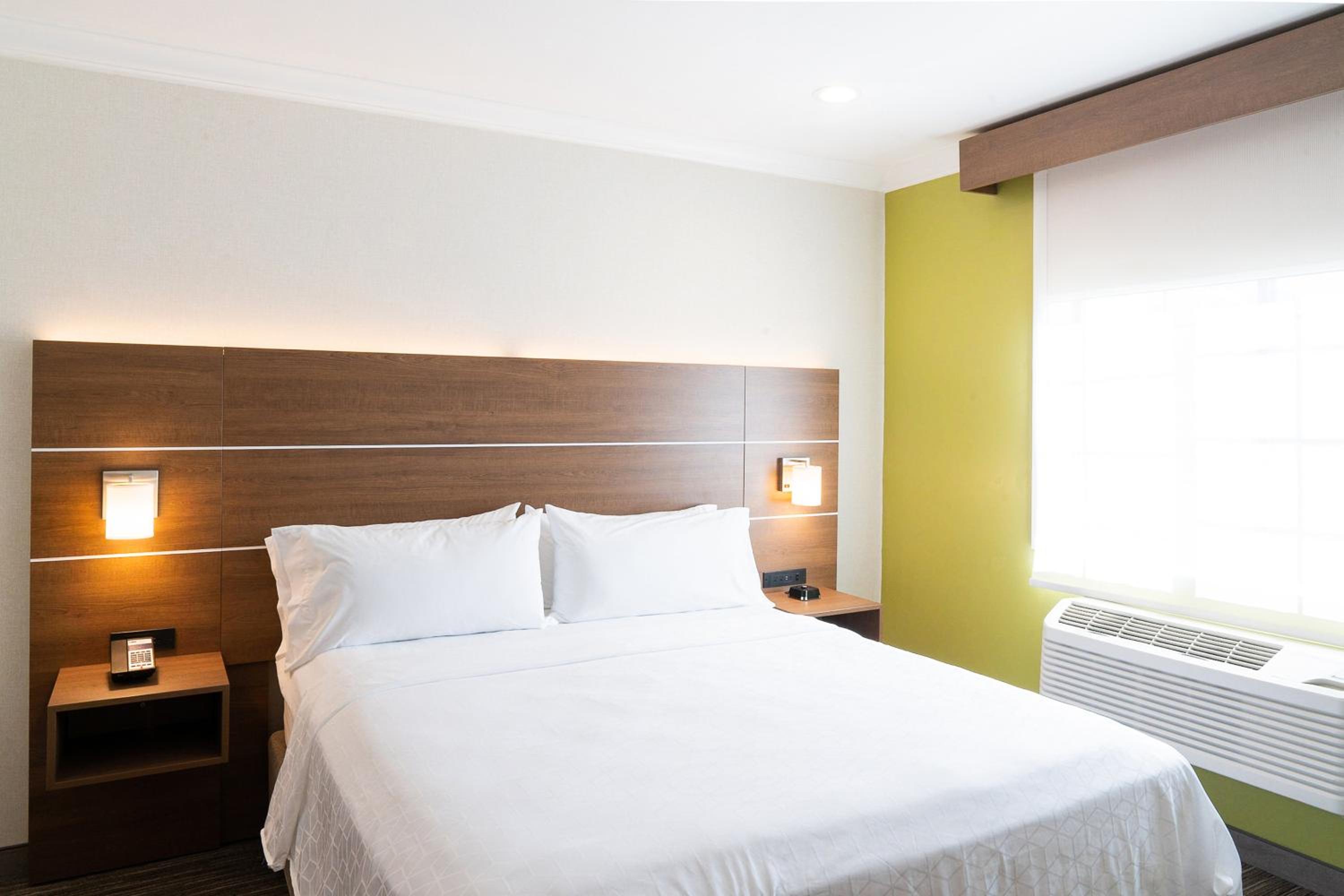 Holiday Inn Express Davis-University Area, an IHG Hotel - Property Image 45