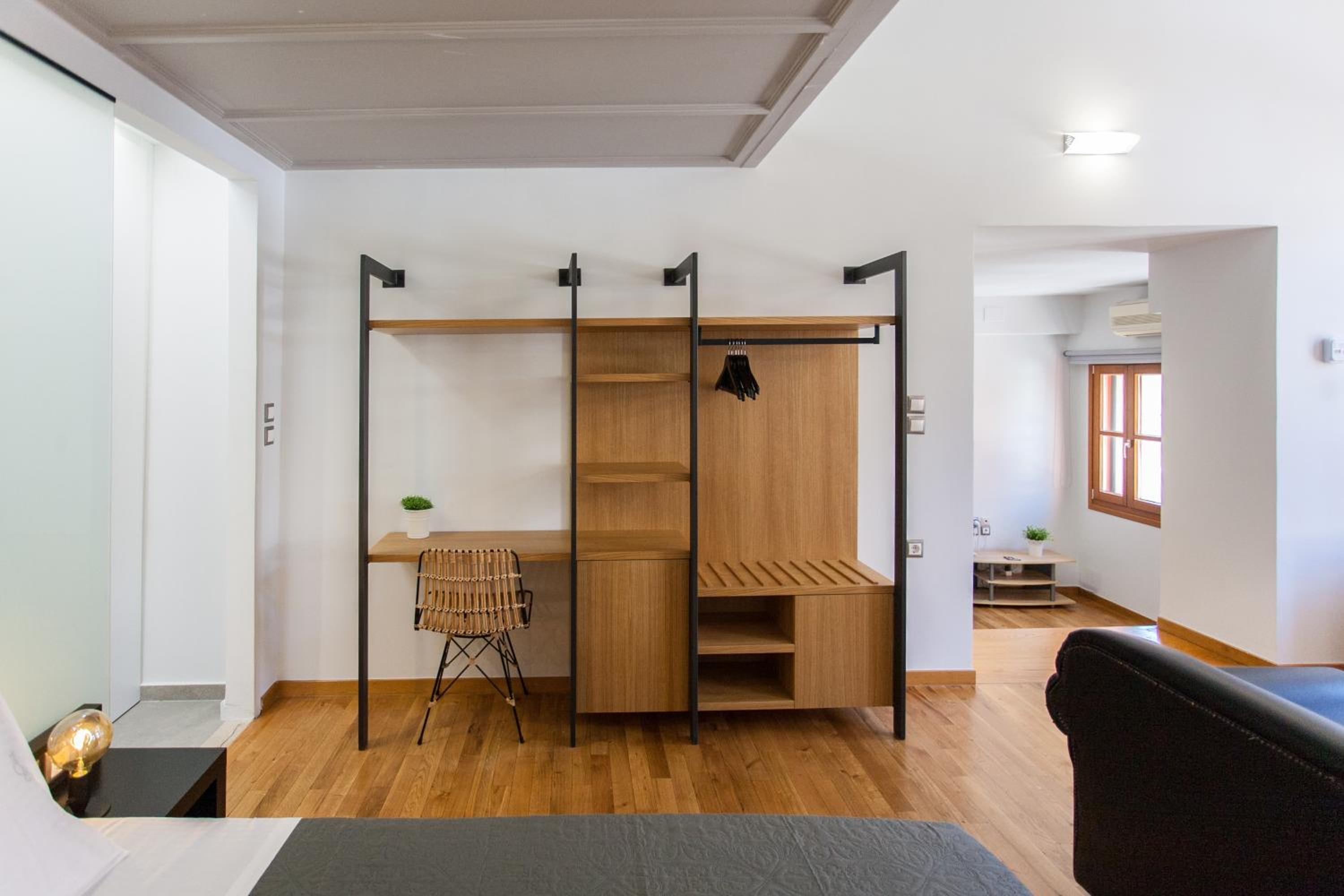 Agora Suites
