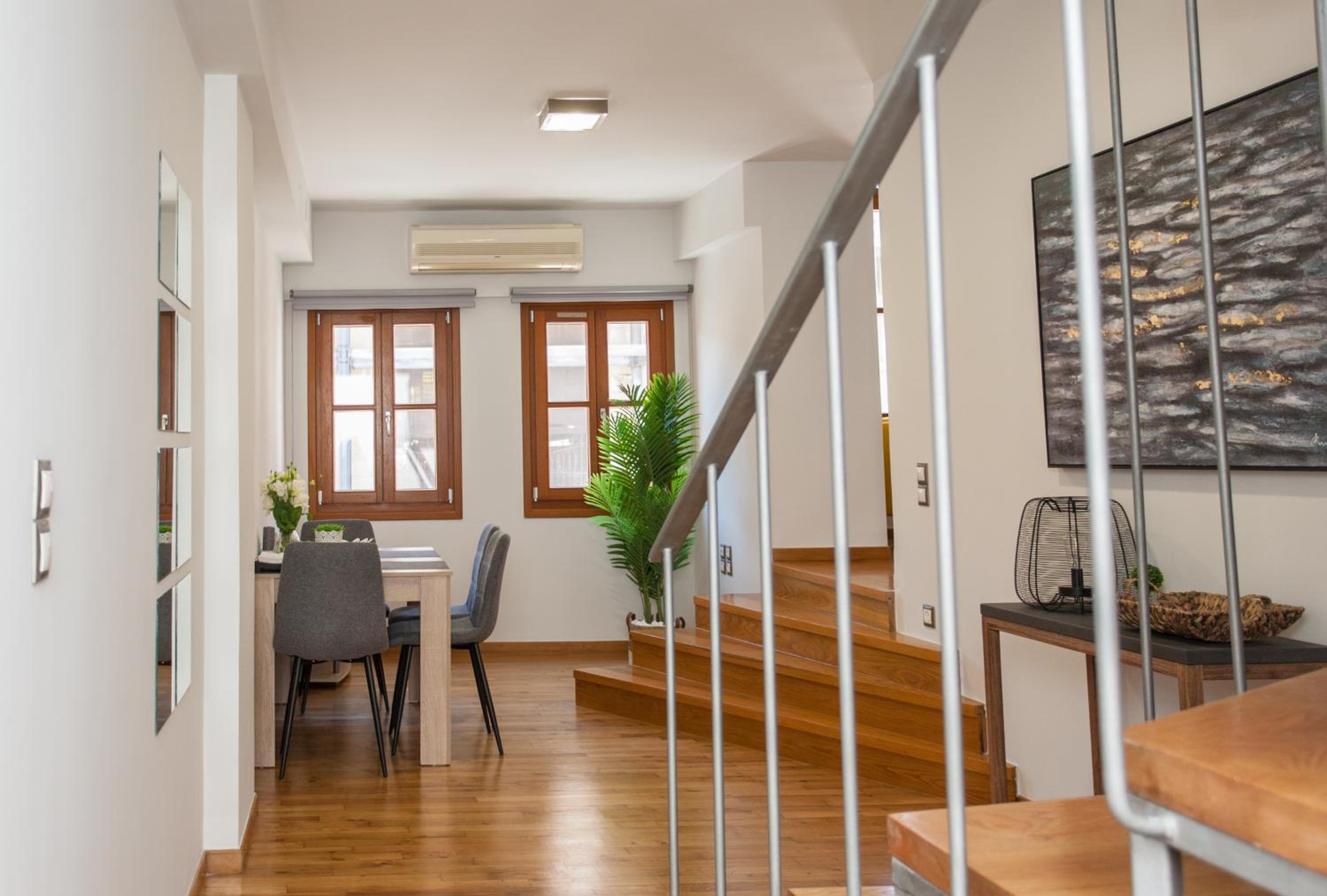 Agora Suites