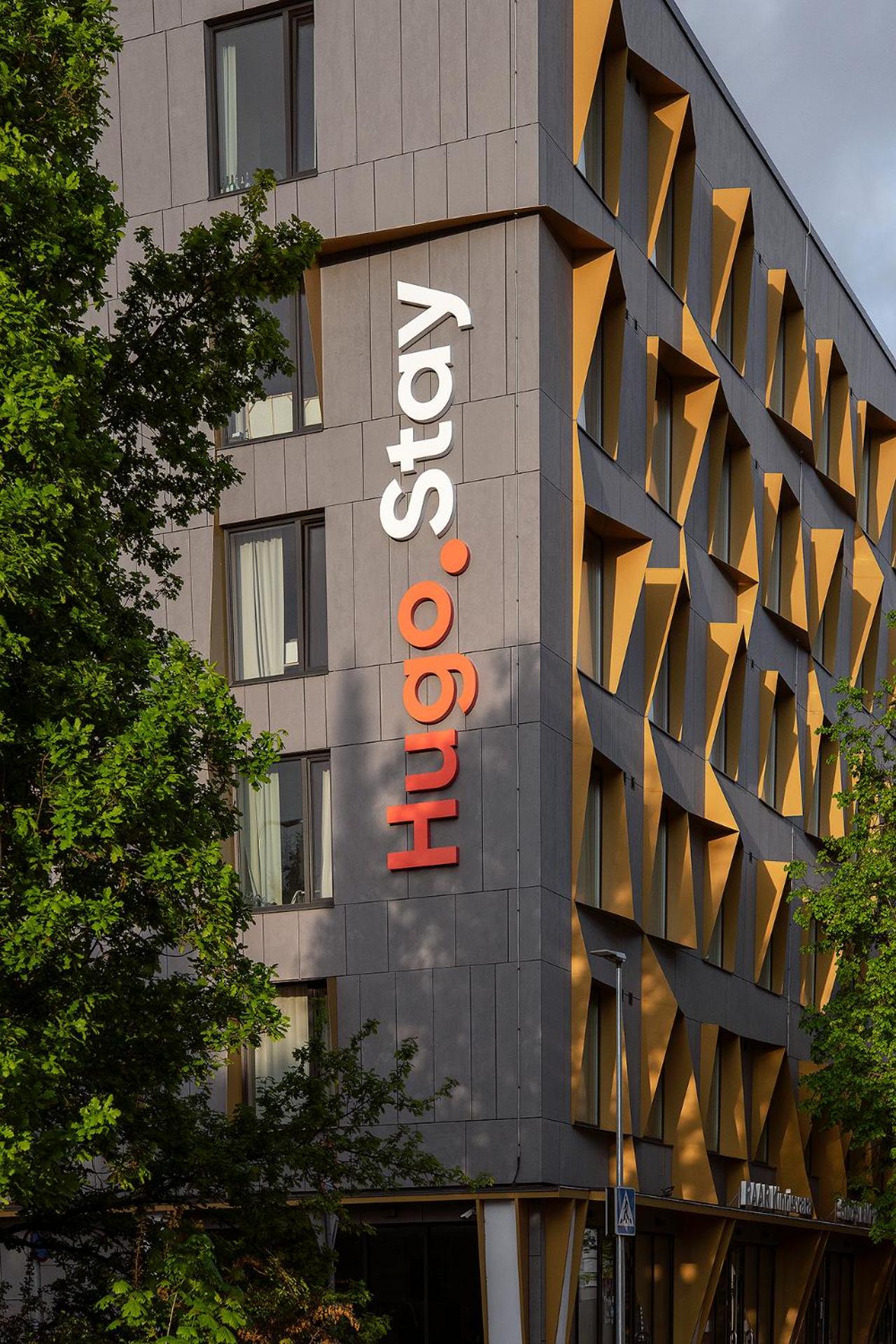 Hotel Hugo Apartment Hotel - Image 1