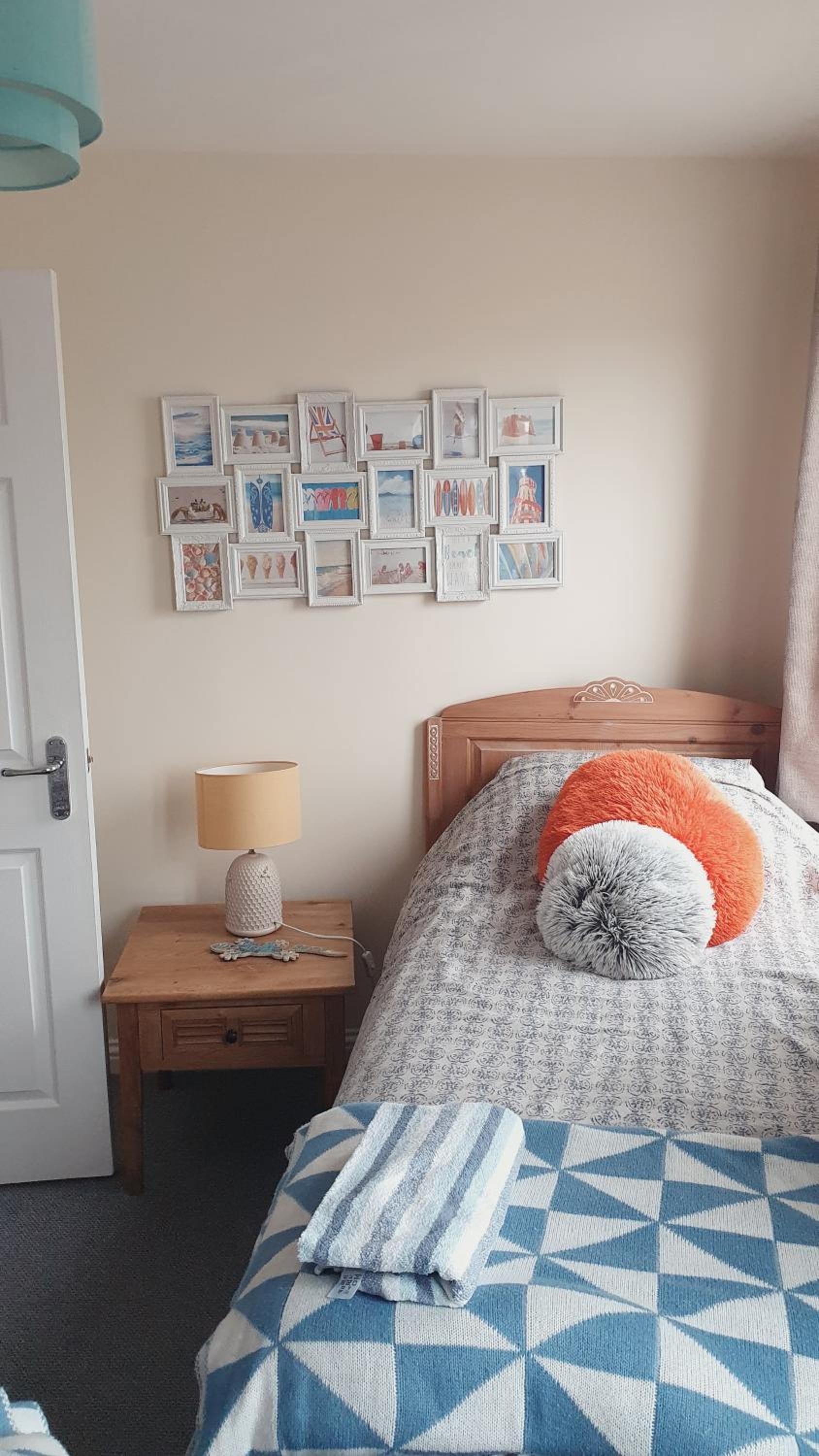 Beach Break Aberavon Holiday Home by the Sea view 5