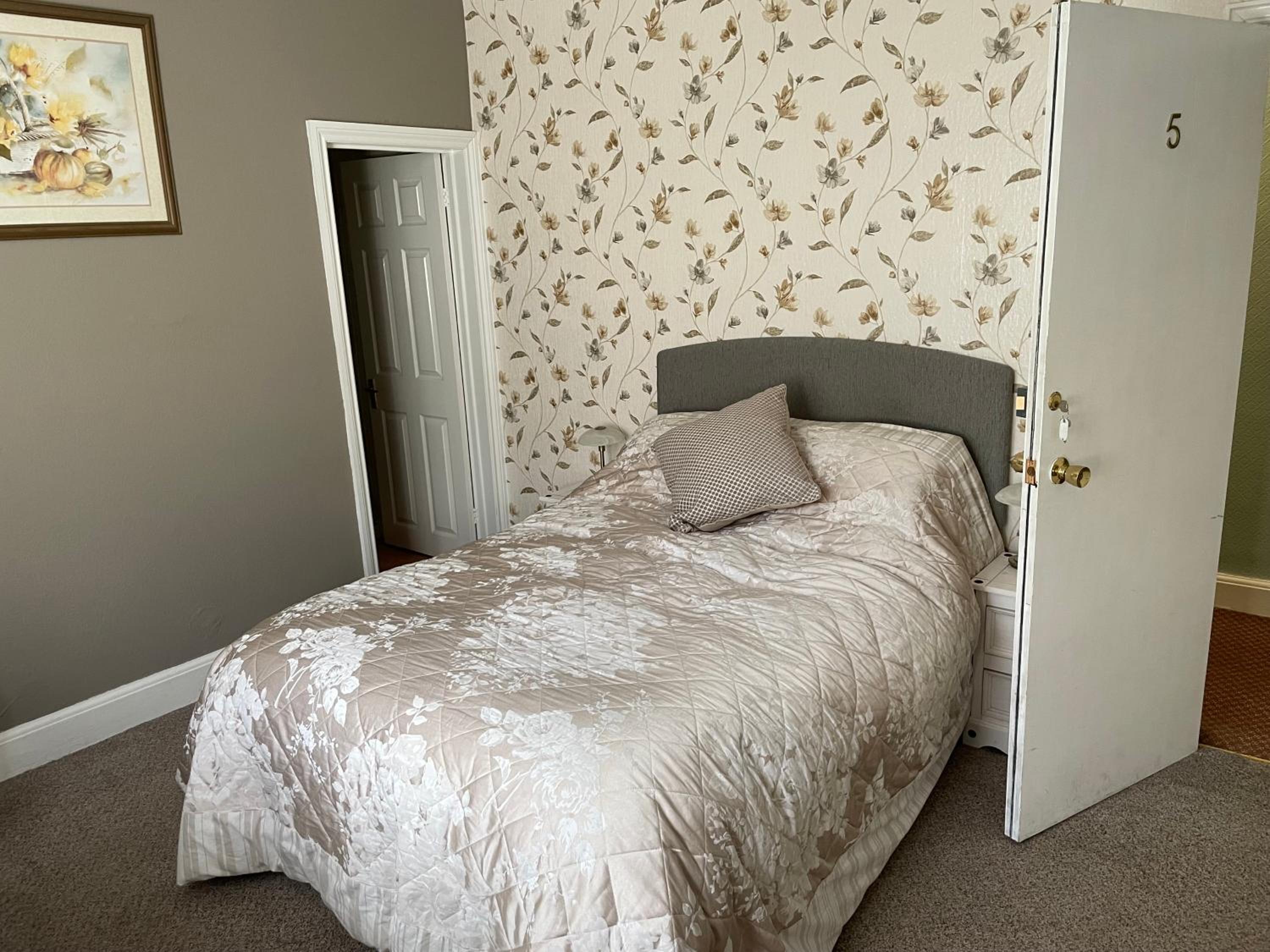 Yelverton Vacations - the Dartmoor bnb - Property Image 5