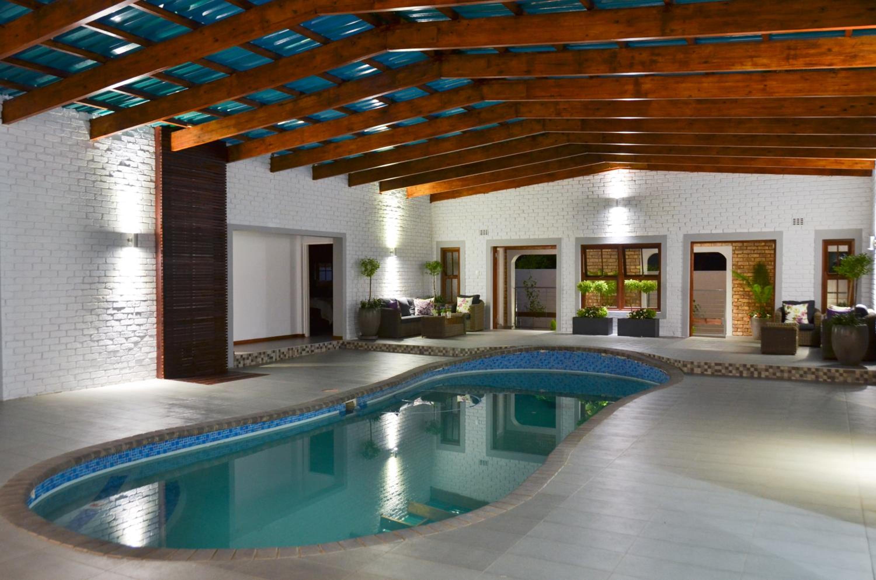 Yalla Yalla Boutique Hotel