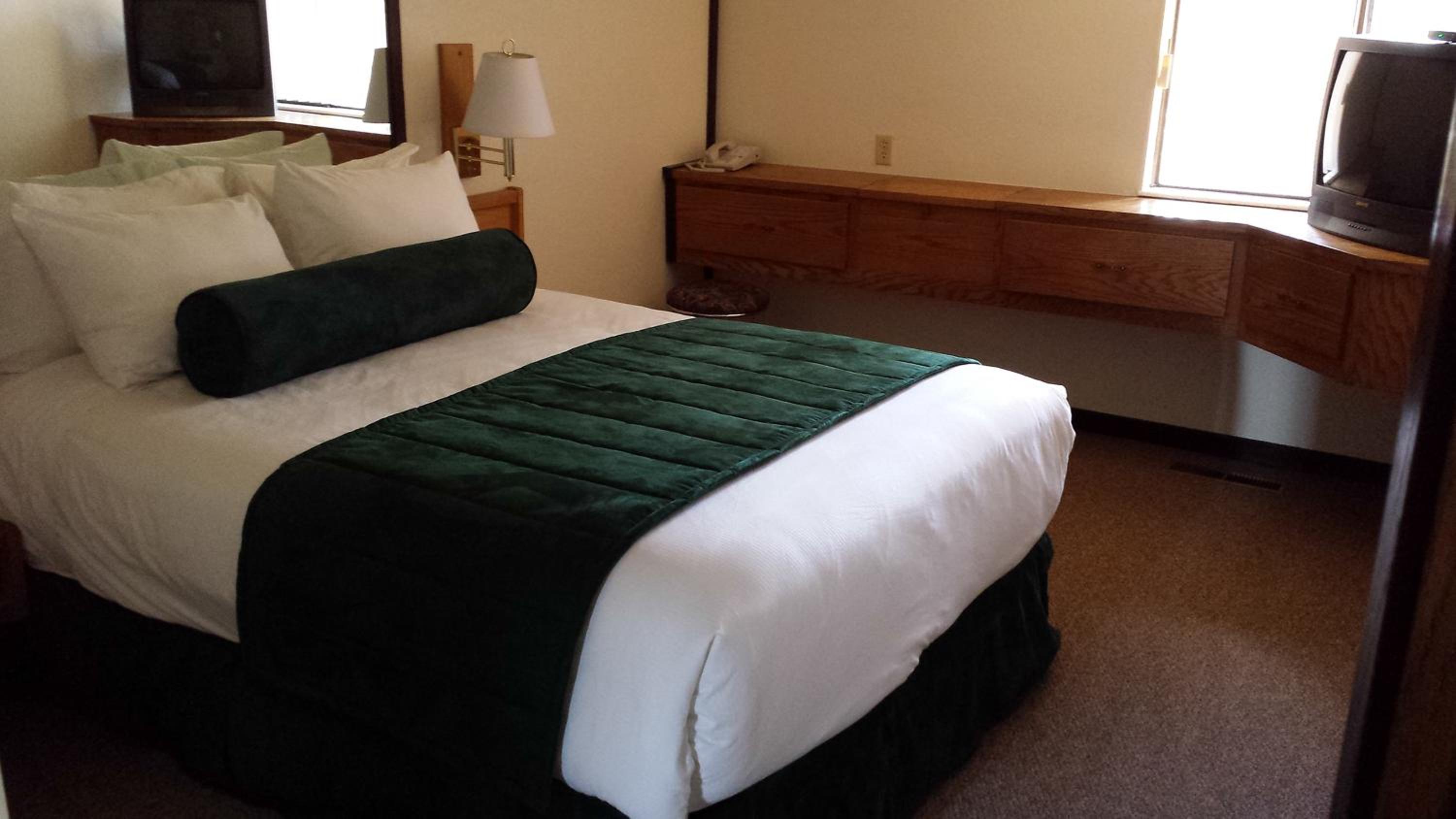 Lake Tahoe Vacations - Club Tahoe Resort - Property Image 5