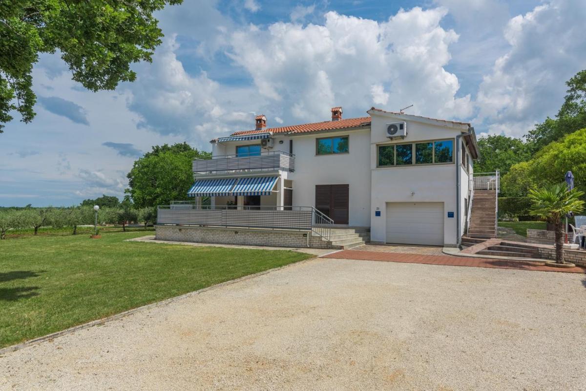 Apartments Kadum 25 - Property Image 5