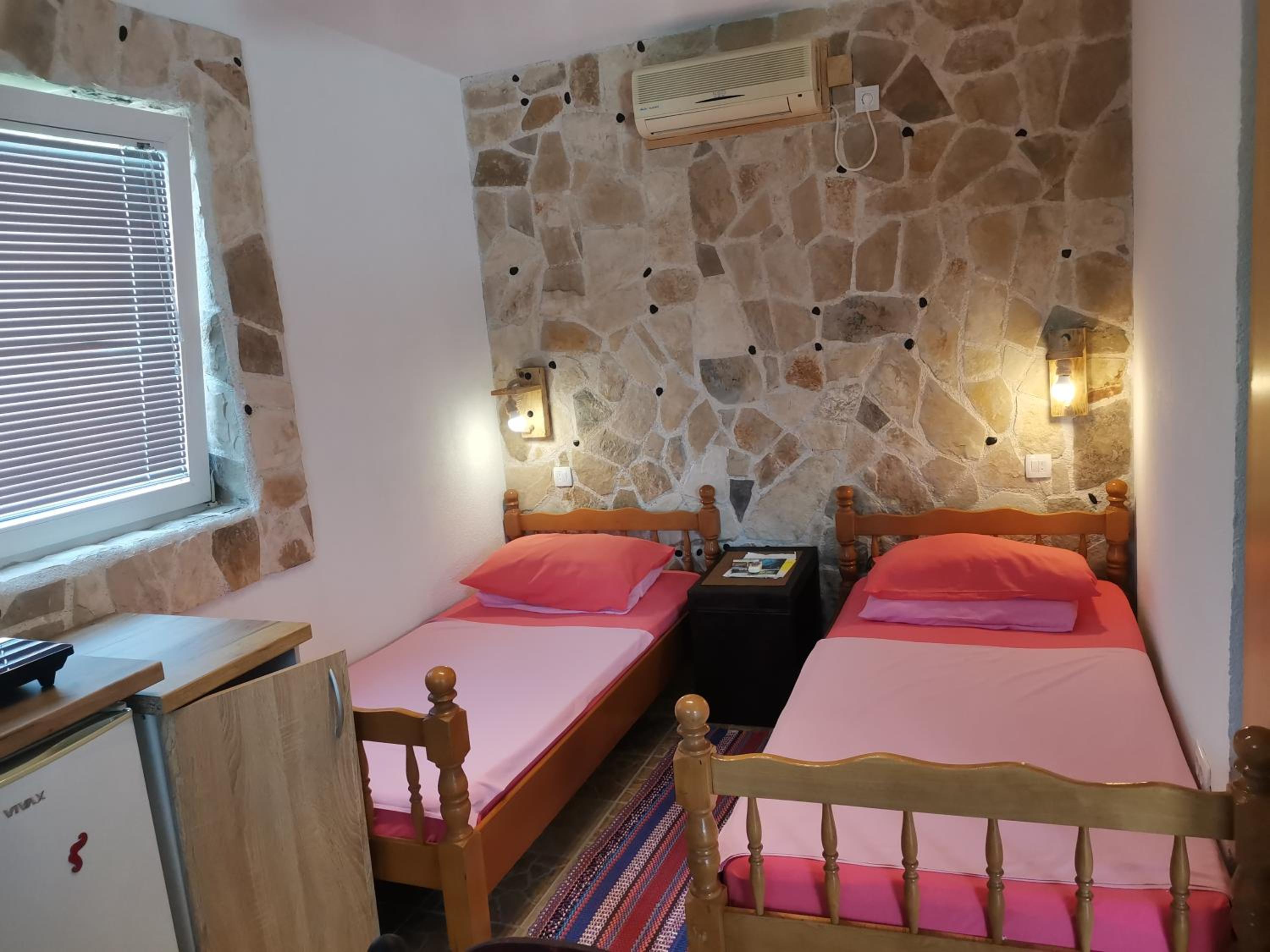 Apartments Lazarević Sutomore