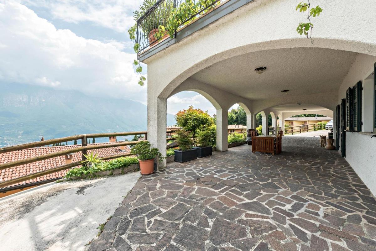 Casa Lucia view 3