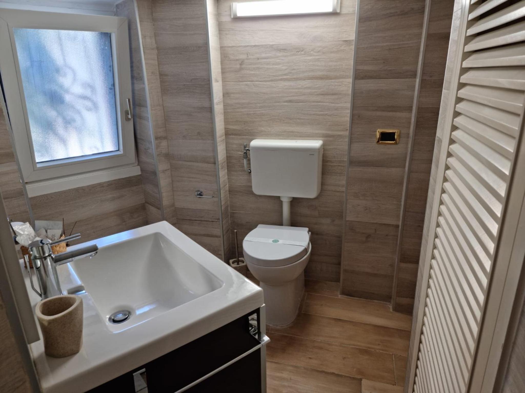 LA CASA SULL’ ACQUA
