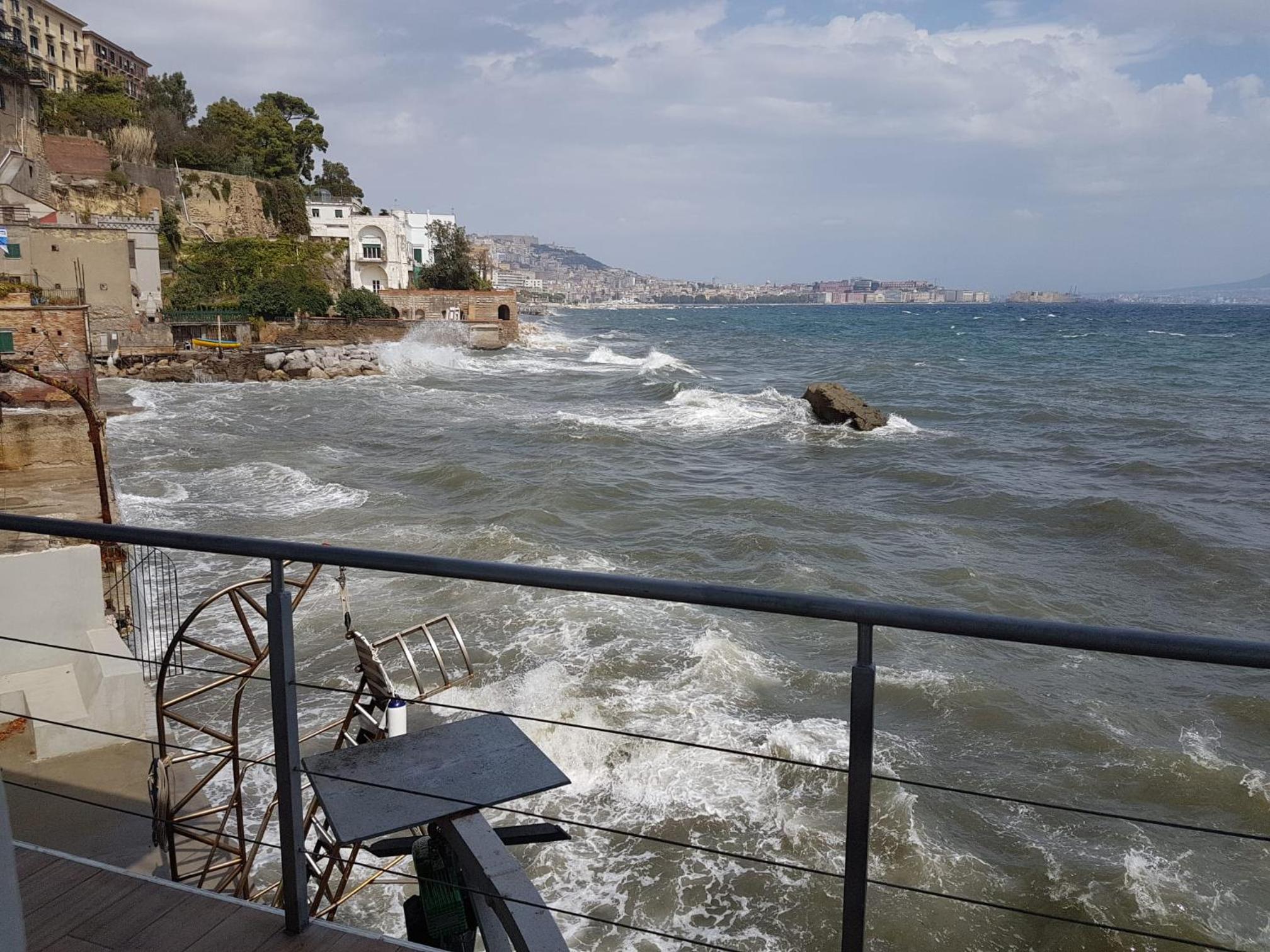LA CASA SULL’ ACQUA