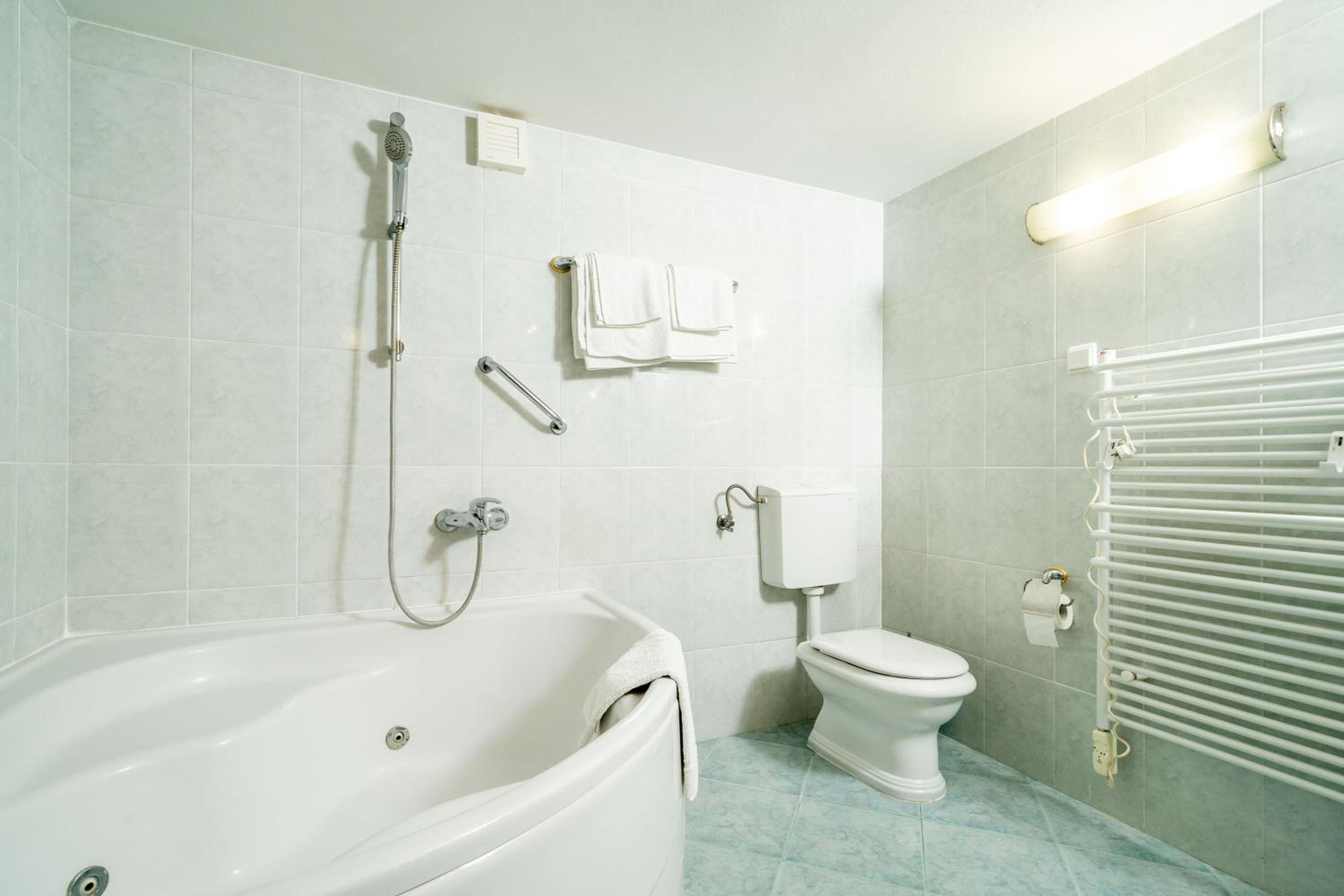 Apartments Kazo