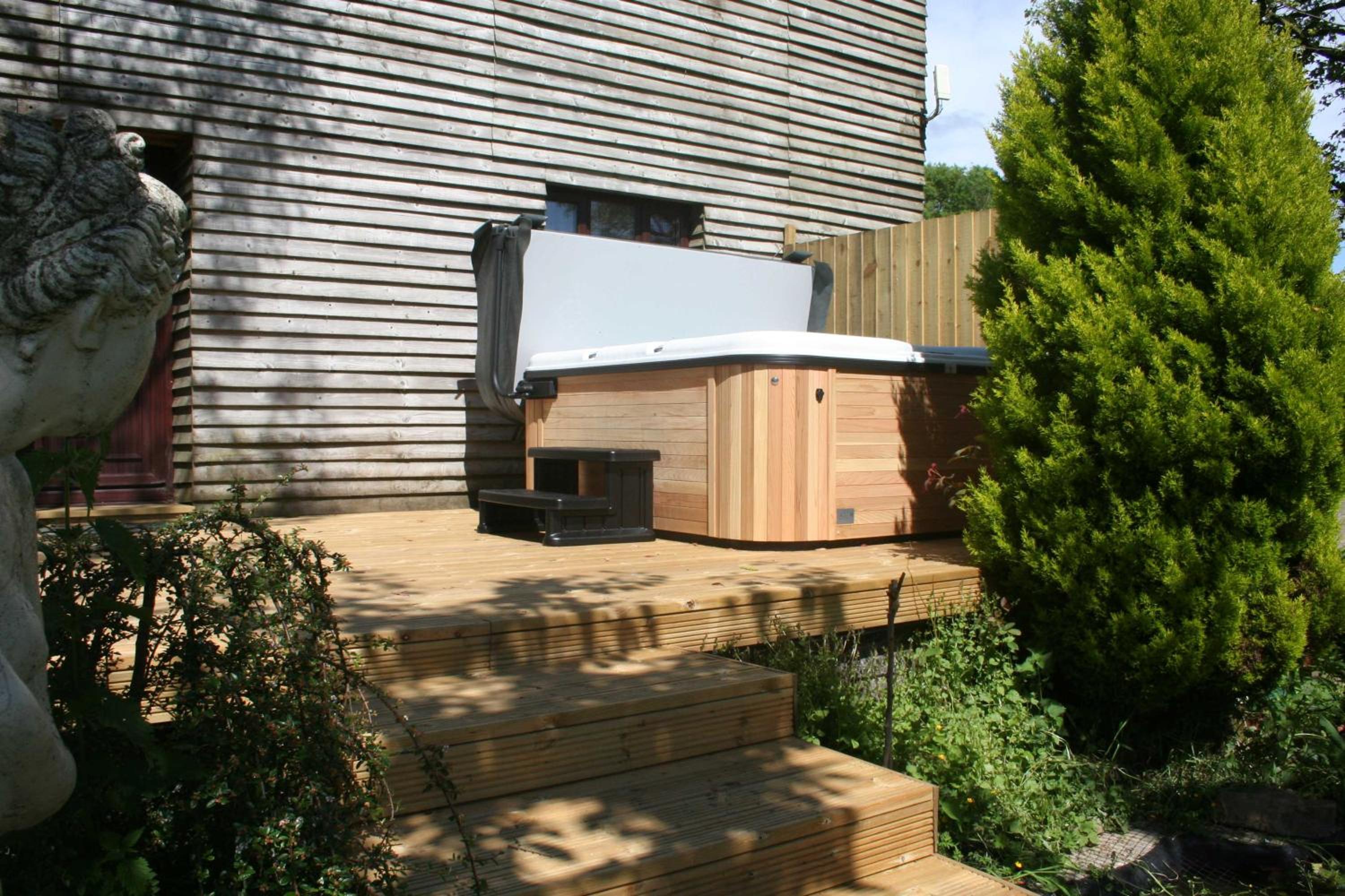 Photo 10