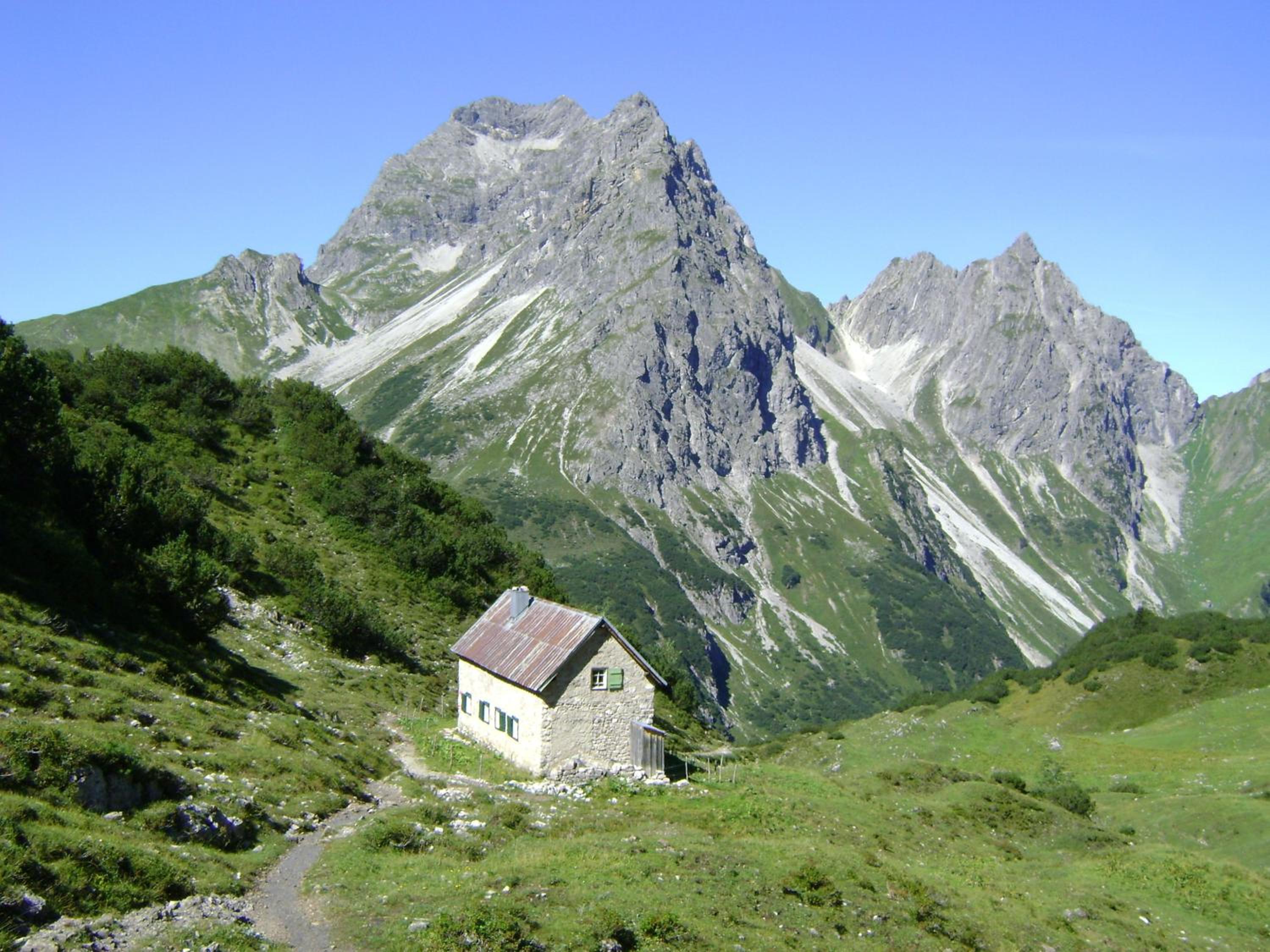 Photo 33