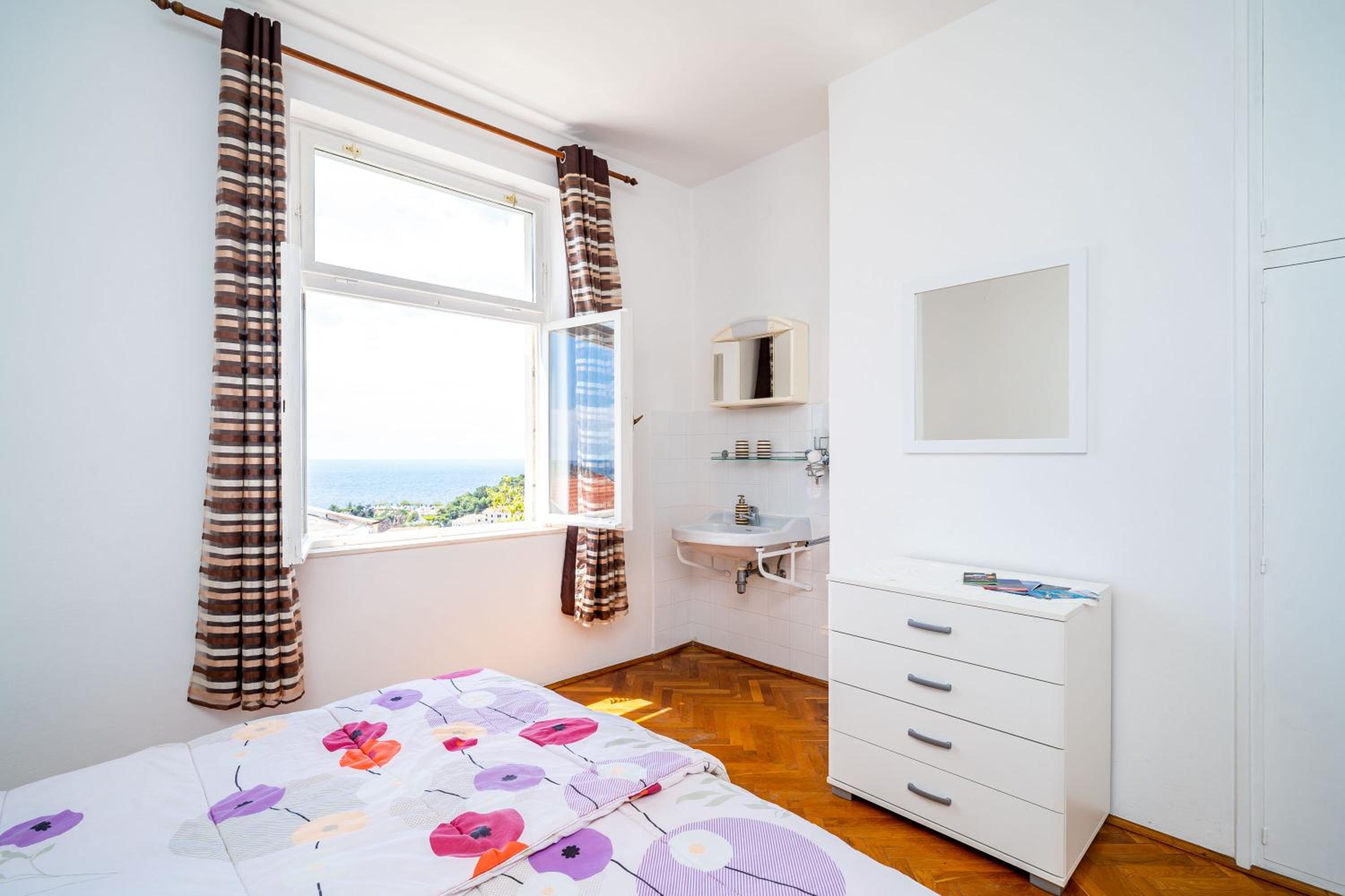 Apartments Kazo