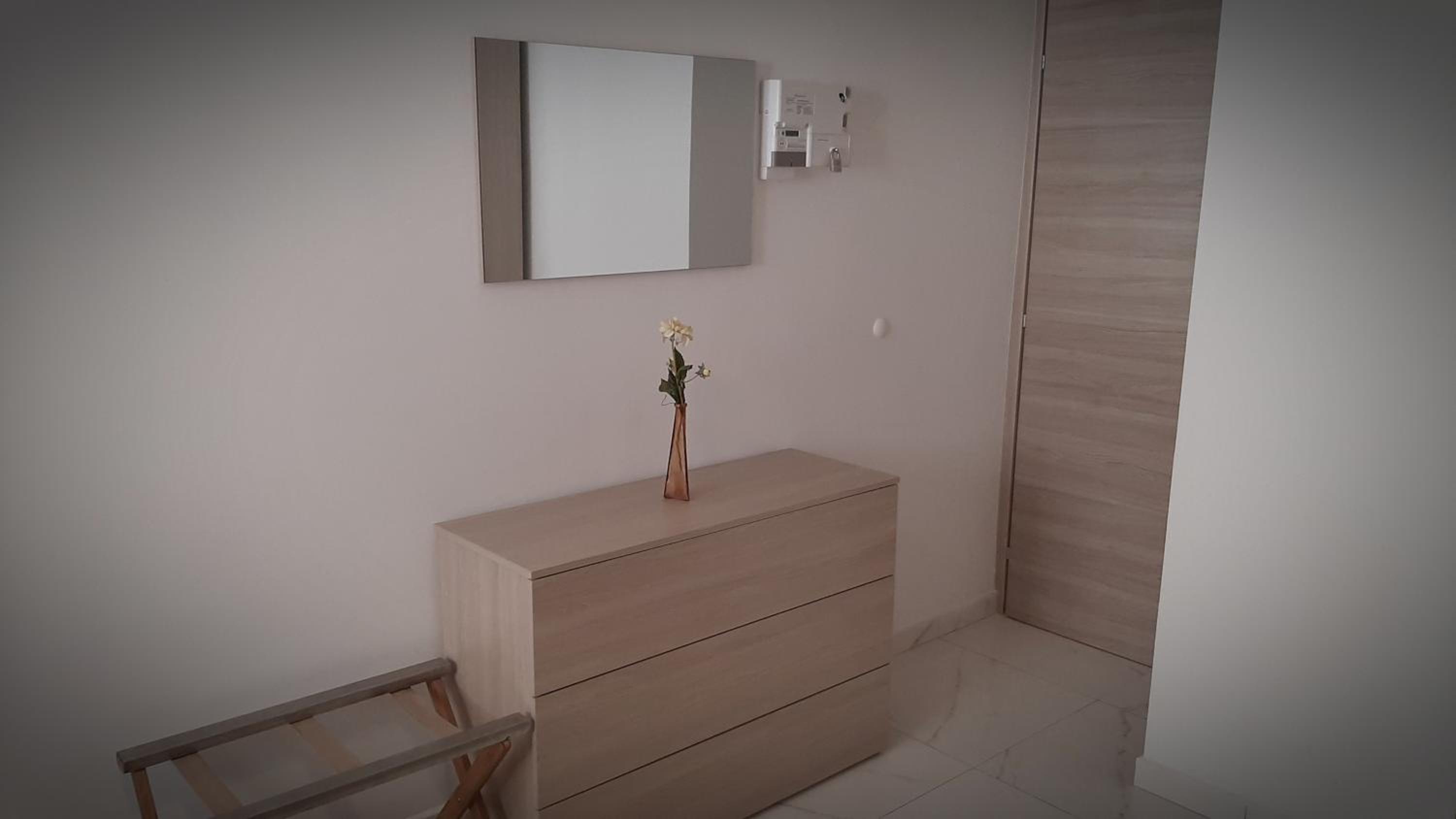 Blue Crystal Apartment - few steps from the sea photo 5