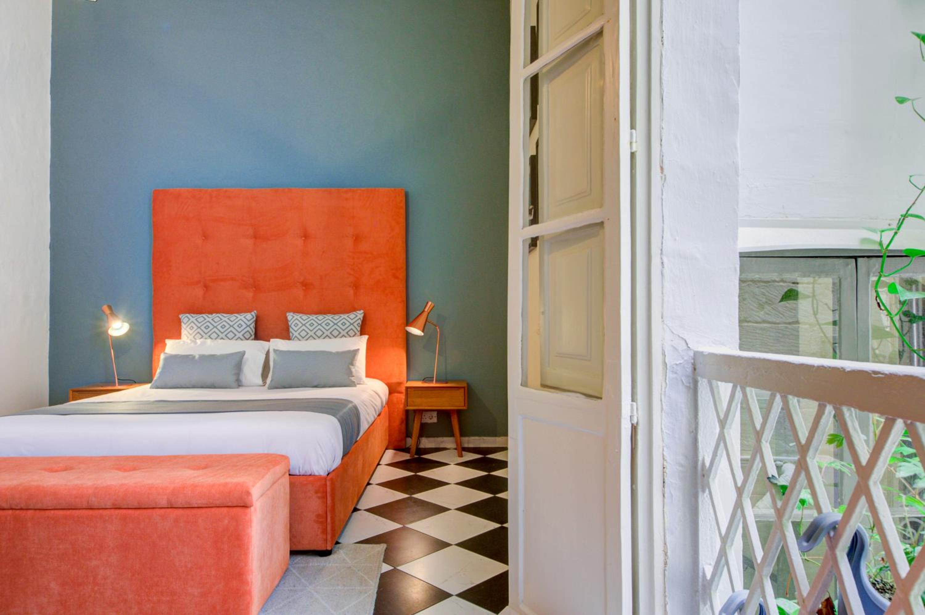hotel room