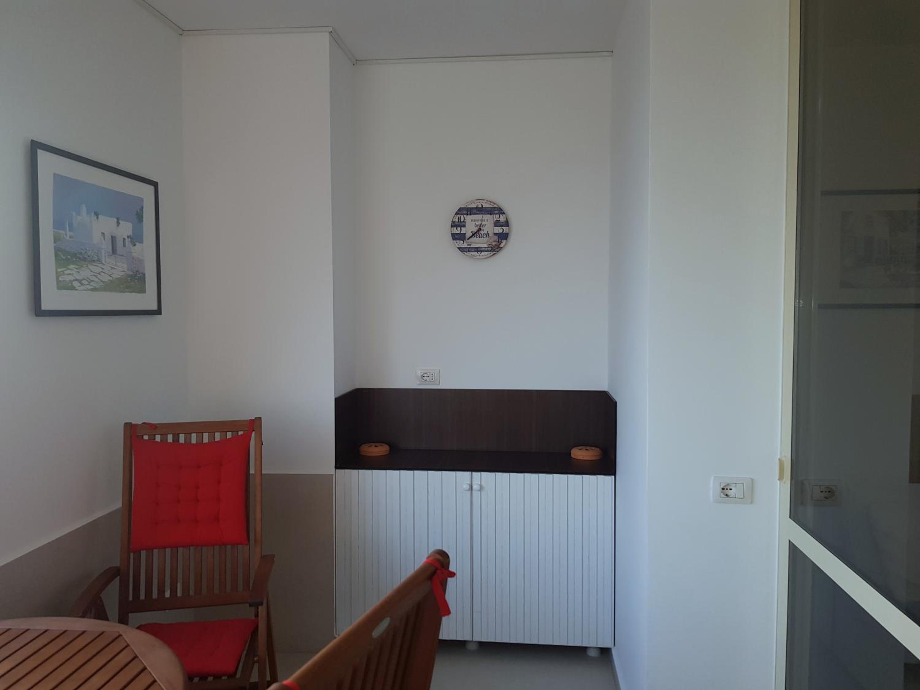 M&I Beach Apartment with Sea View