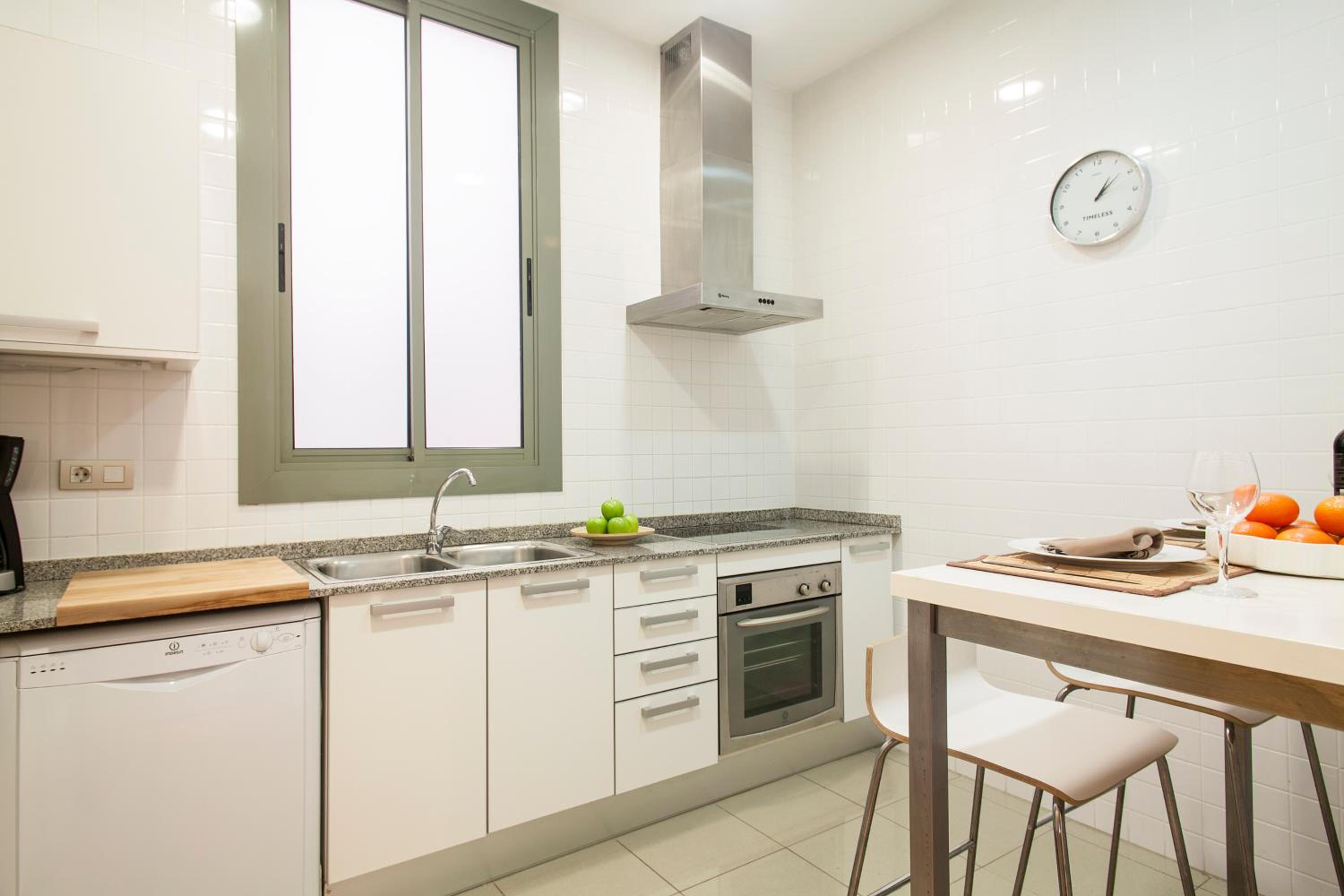 Habitat Apartments Alibei