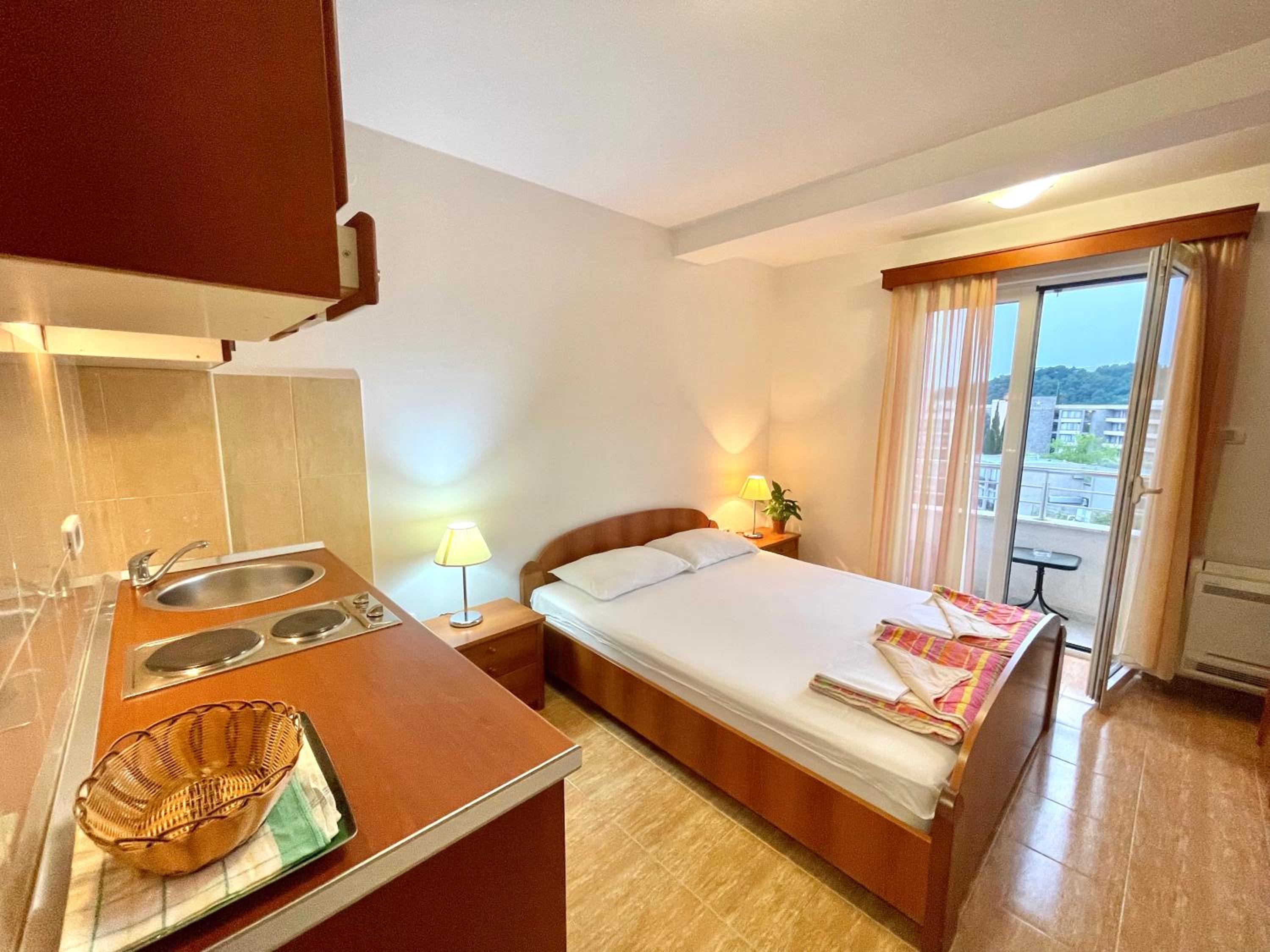 Apartments Boreta Becici view 4