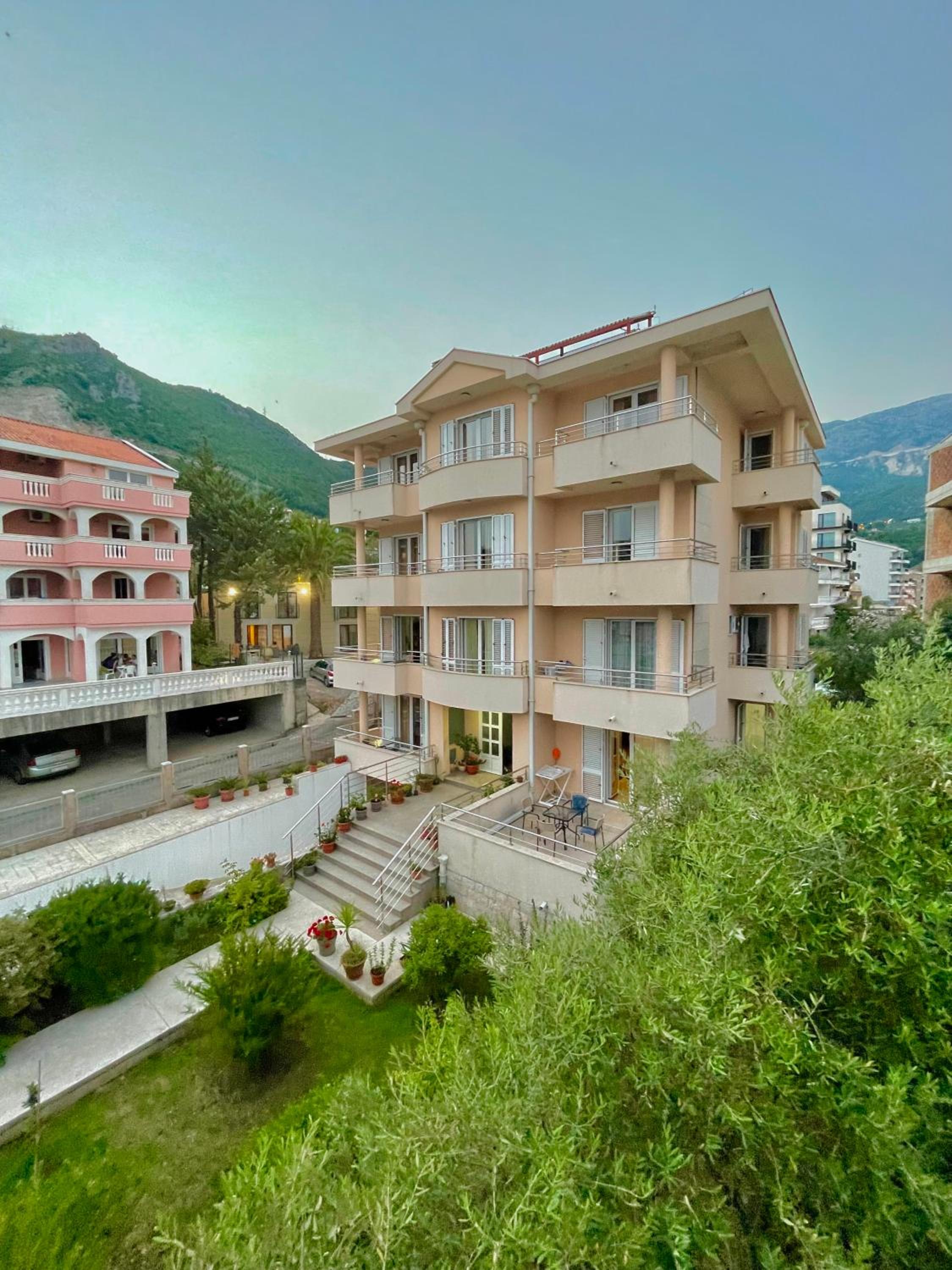 Apartments Boreta Becici view 2