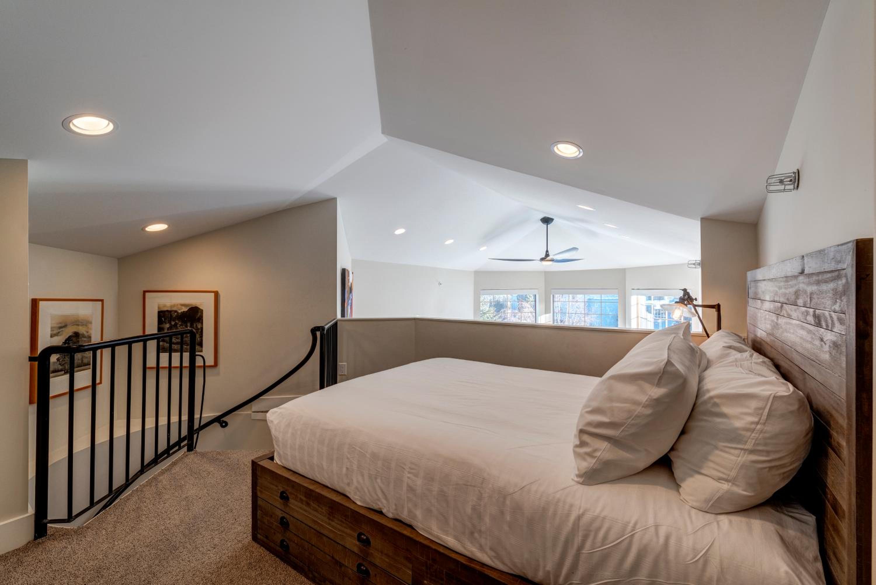 Amazing Village Condo with unparalleled Mountain Views overlooking the Olympic Plaza