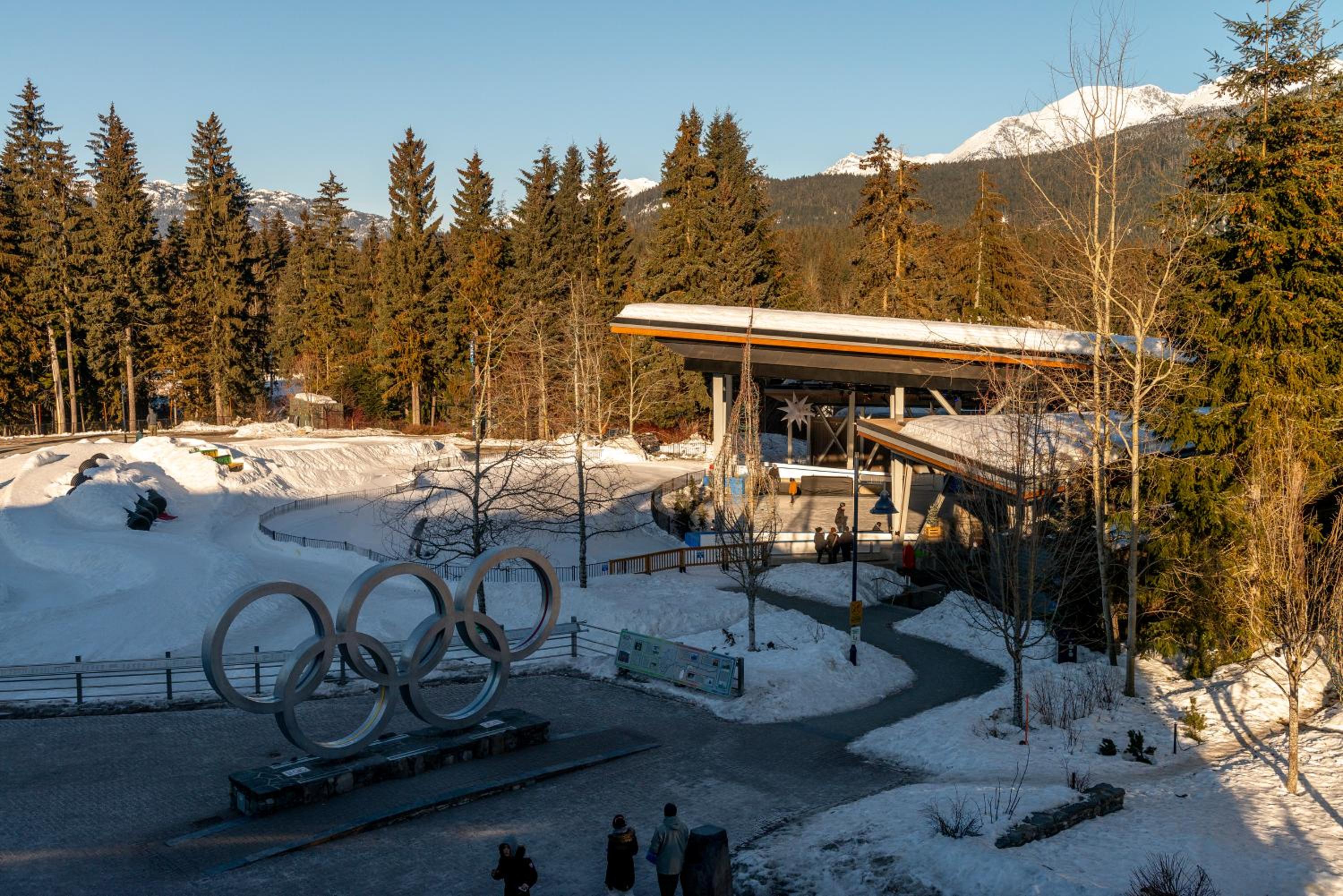Amazing Village Condo with unparalleled Mountain Views overlooking the Olympic Plaza