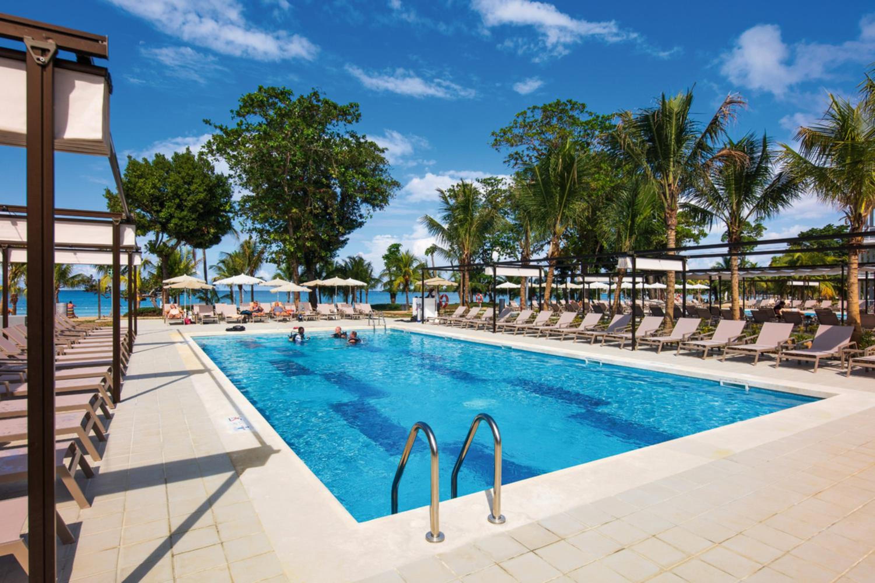 Riu Palace Tropical Bay - All Inclusive - Photo 37