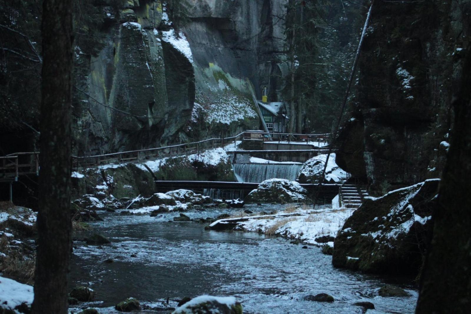 Photo 48